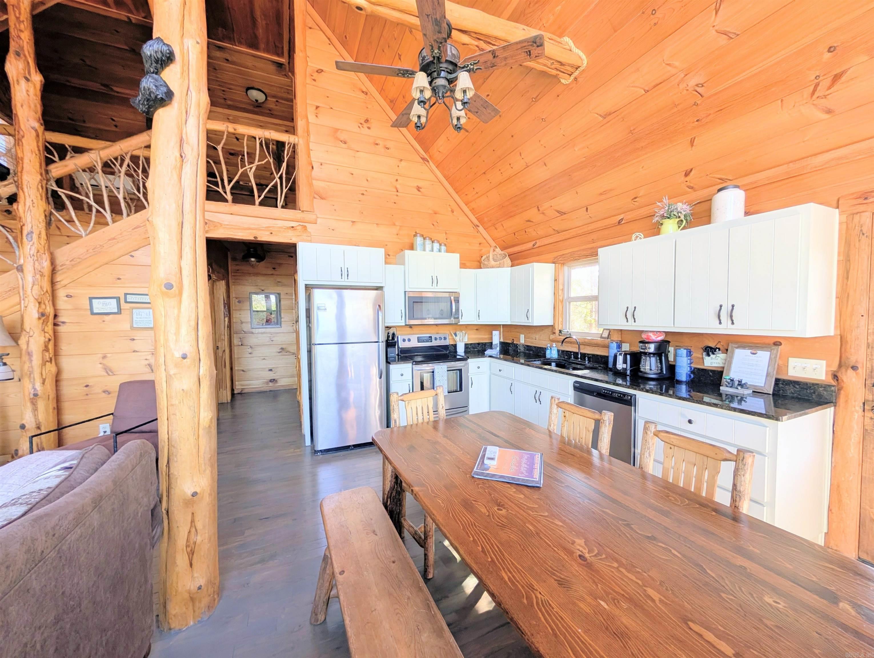 383 Massey Lane  Mena, AR