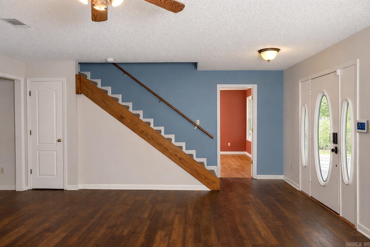 300 Regal Oaks  White Hall, AR