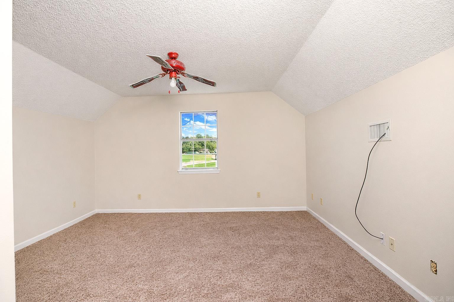 300 Regal Oaks  White Hall, AR