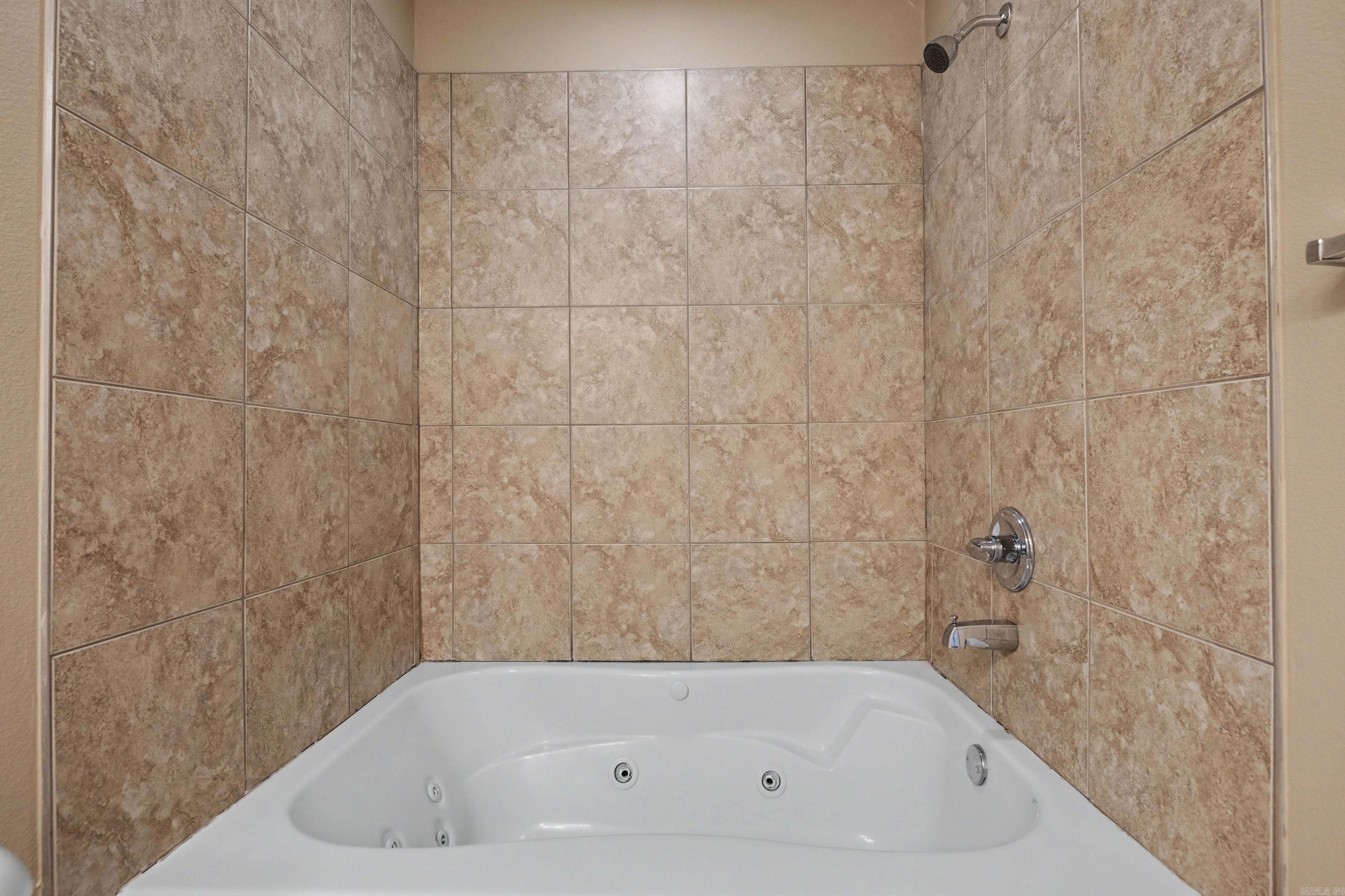 502 Tuscany Maumelle, AR 72113