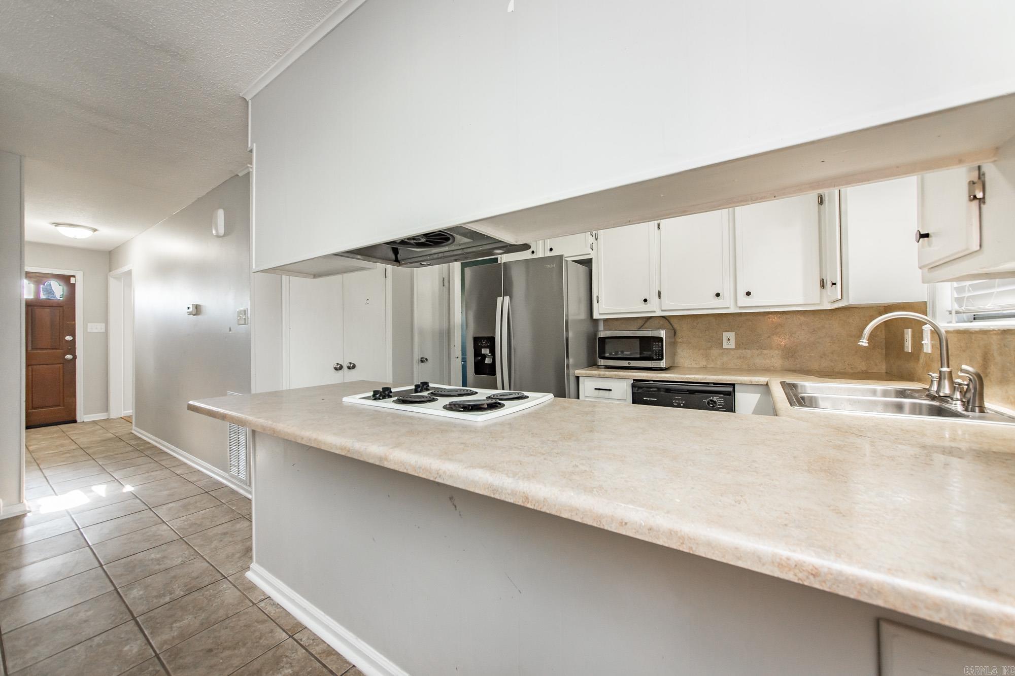 1124 Old Charter  Little Rock, AR