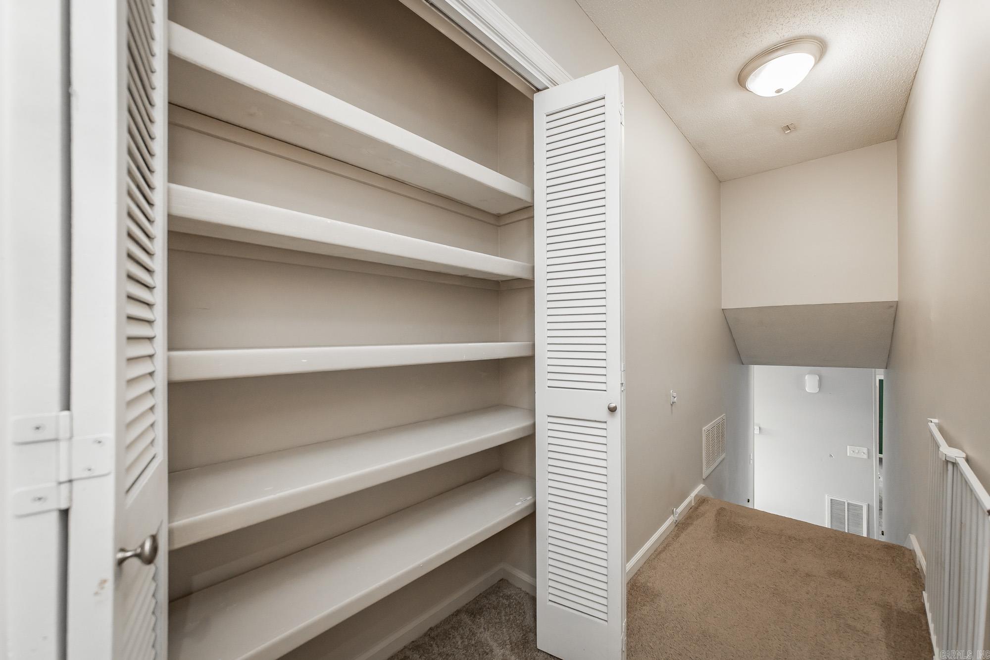 1124 Old Charter  Little Rock, AR