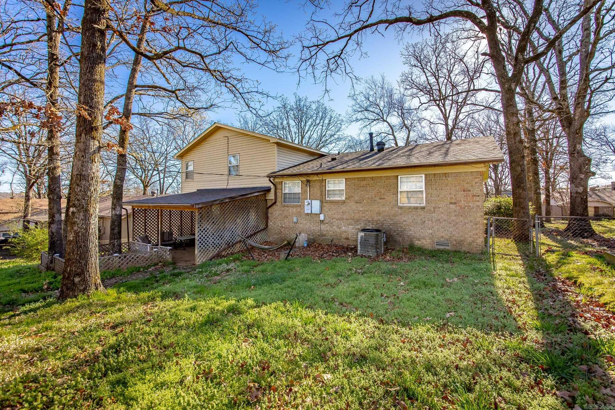 1124 Old Charter  Little Rock, AR