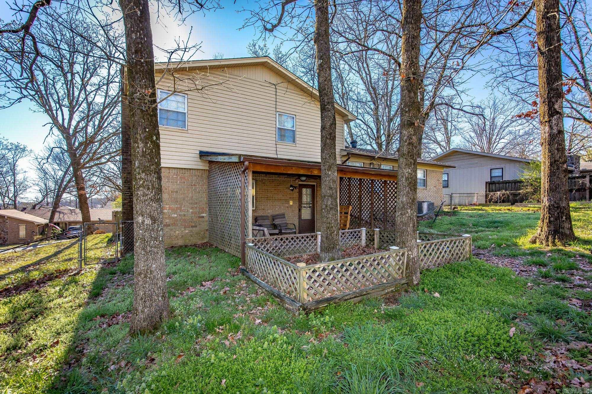 1124 Old Charter  Little Rock, AR