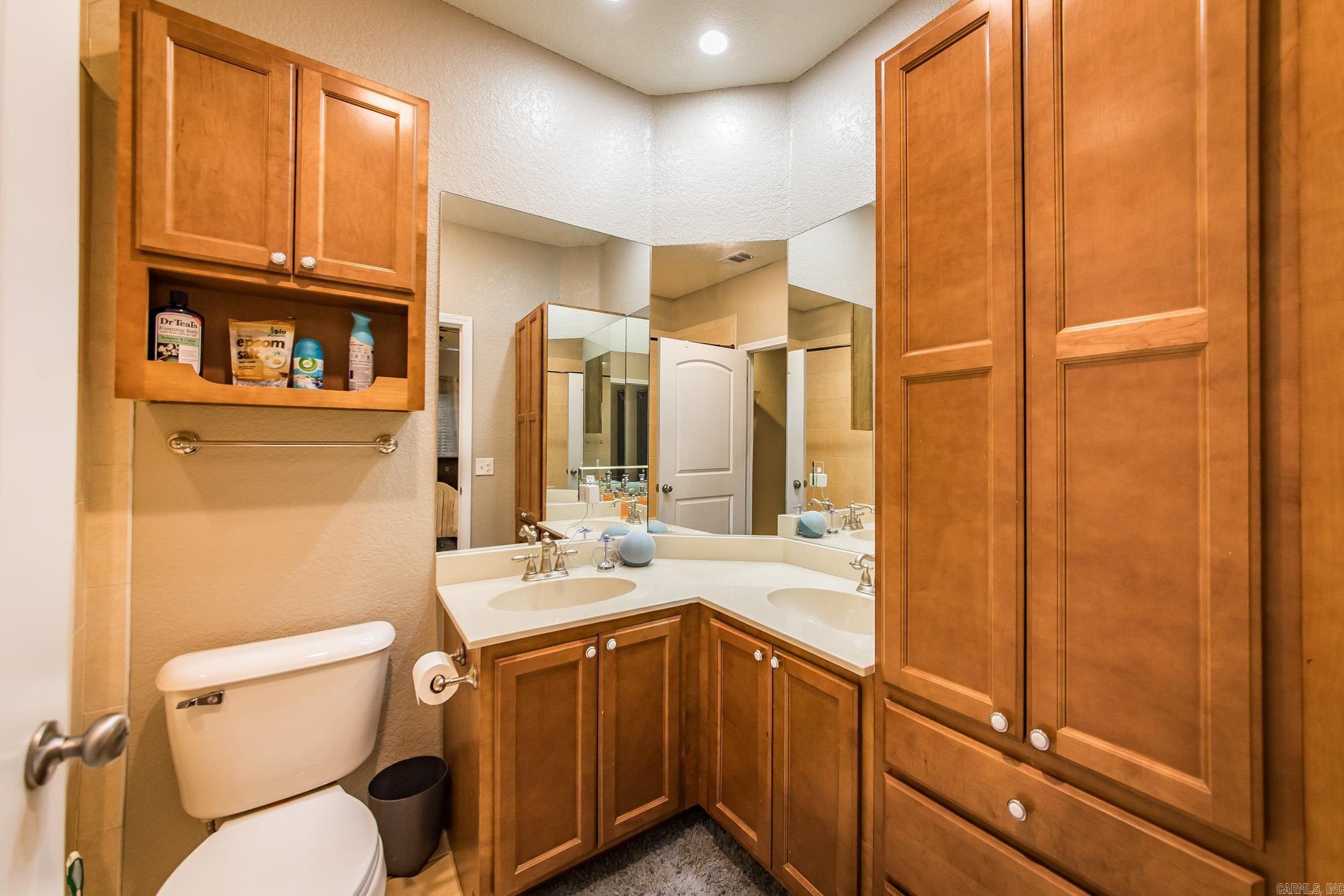 321 Peters  Hot Springs, AR