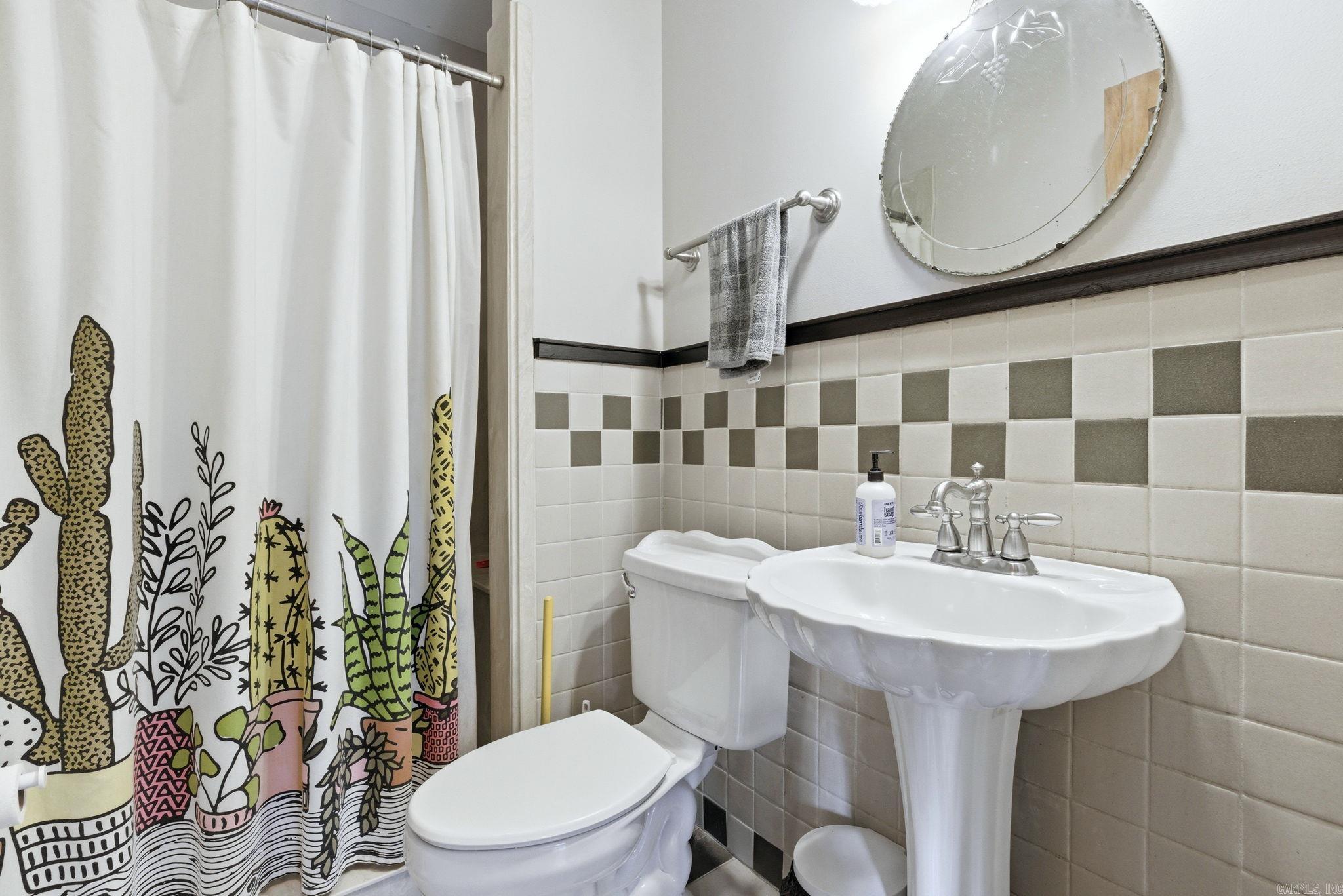 1901 S Gaines  Little Rock, AR