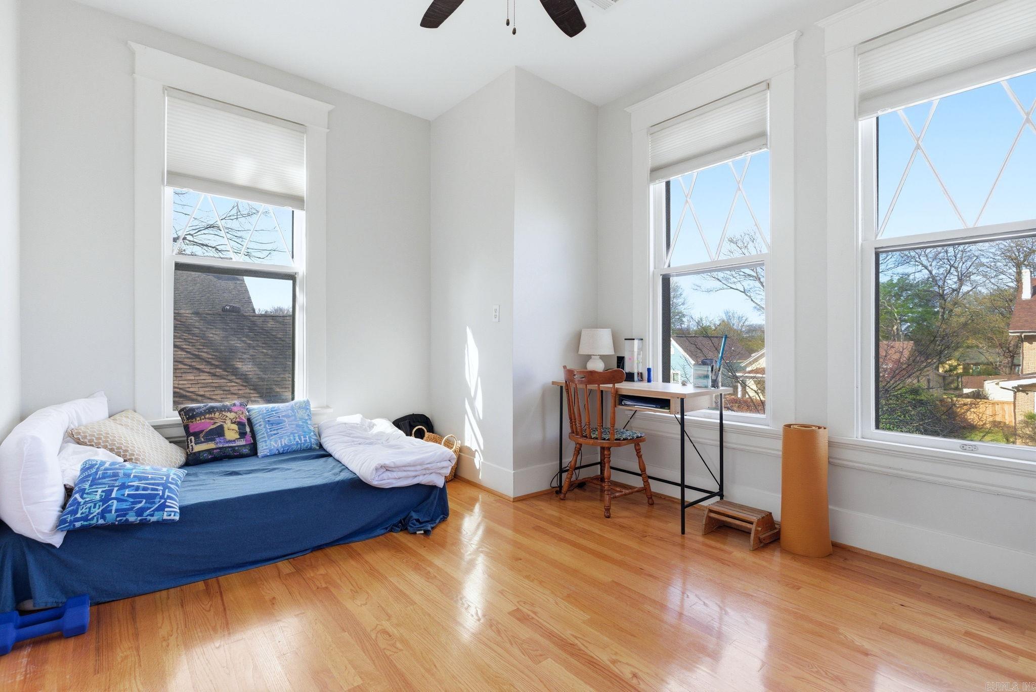 1901 S Gaines  Little Rock, AR