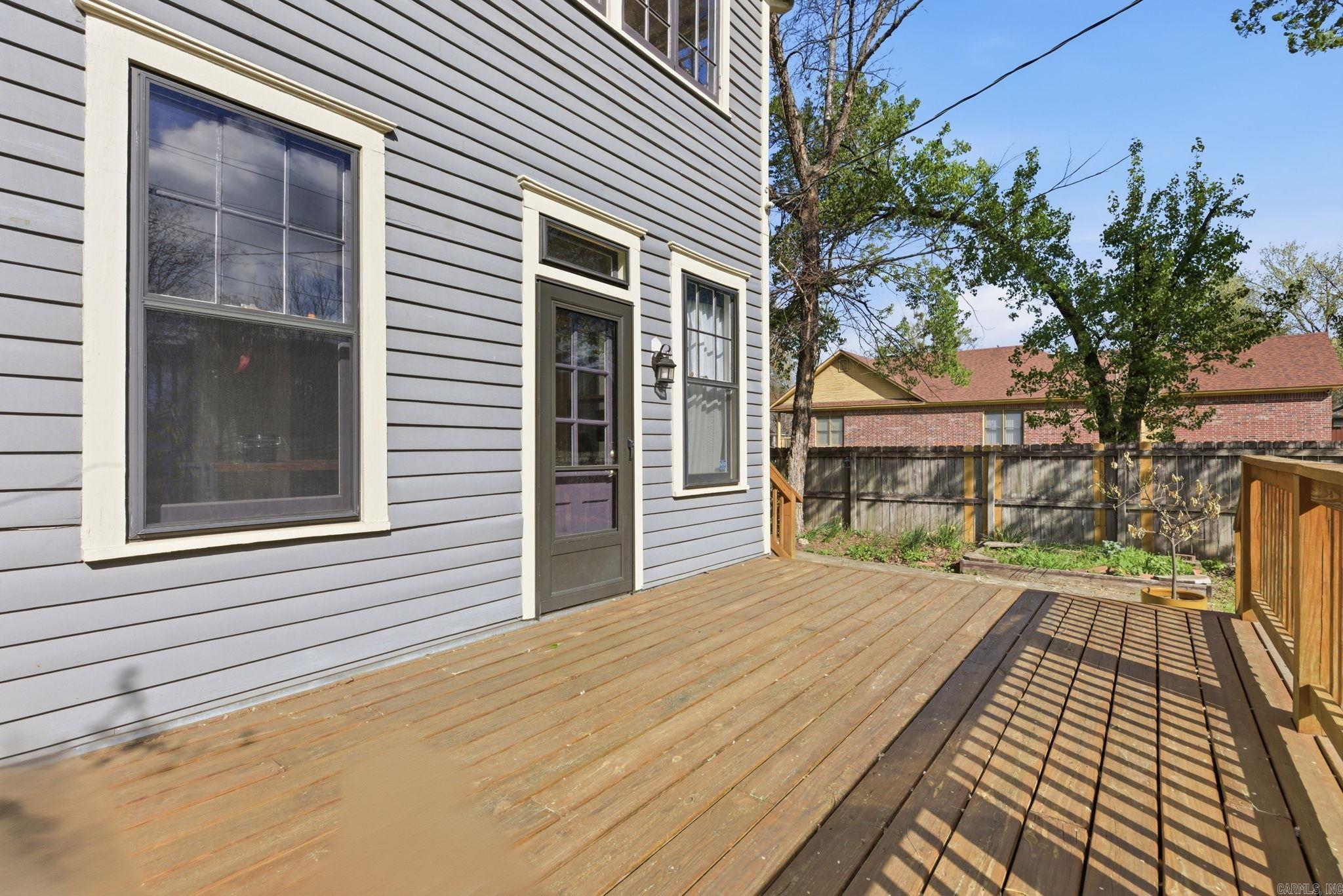 1901 S Gaines  Little Rock, AR