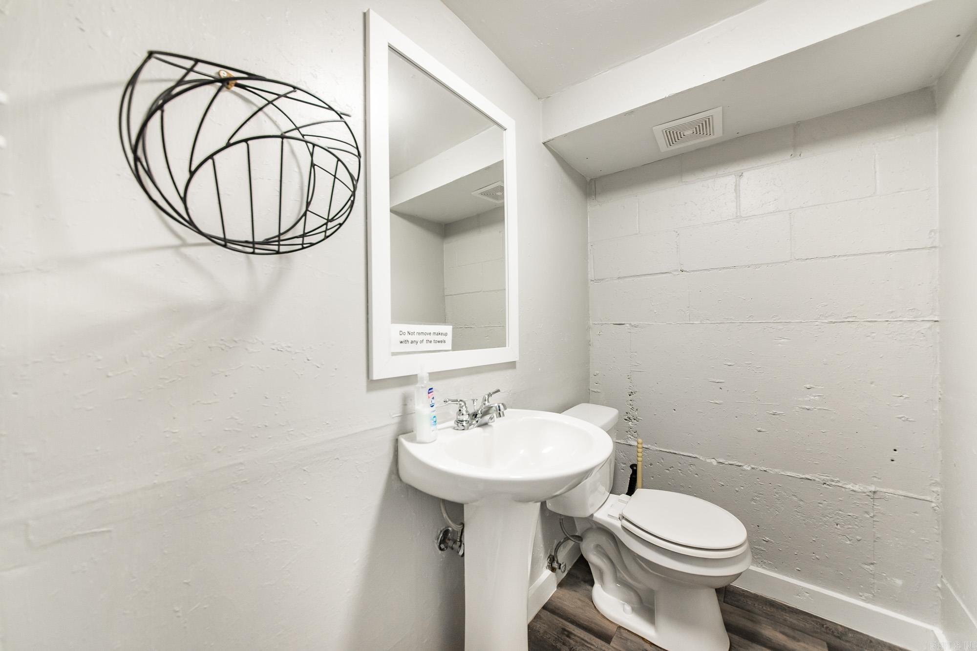 303 Jerome  Hot Springs, AR