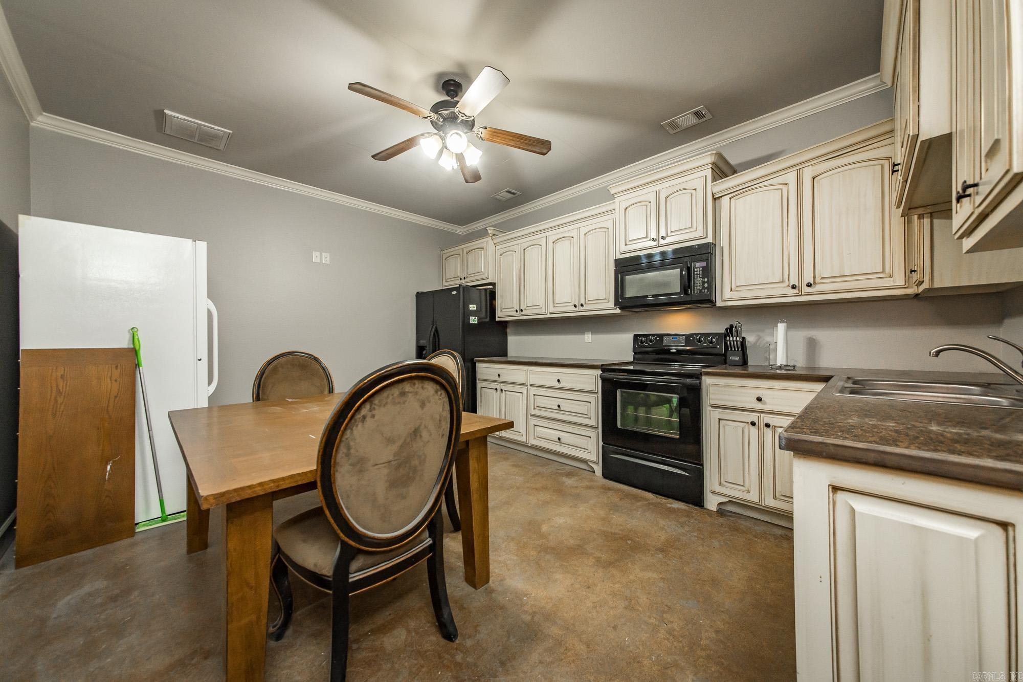 2650 Hilldale  Alexander, AR