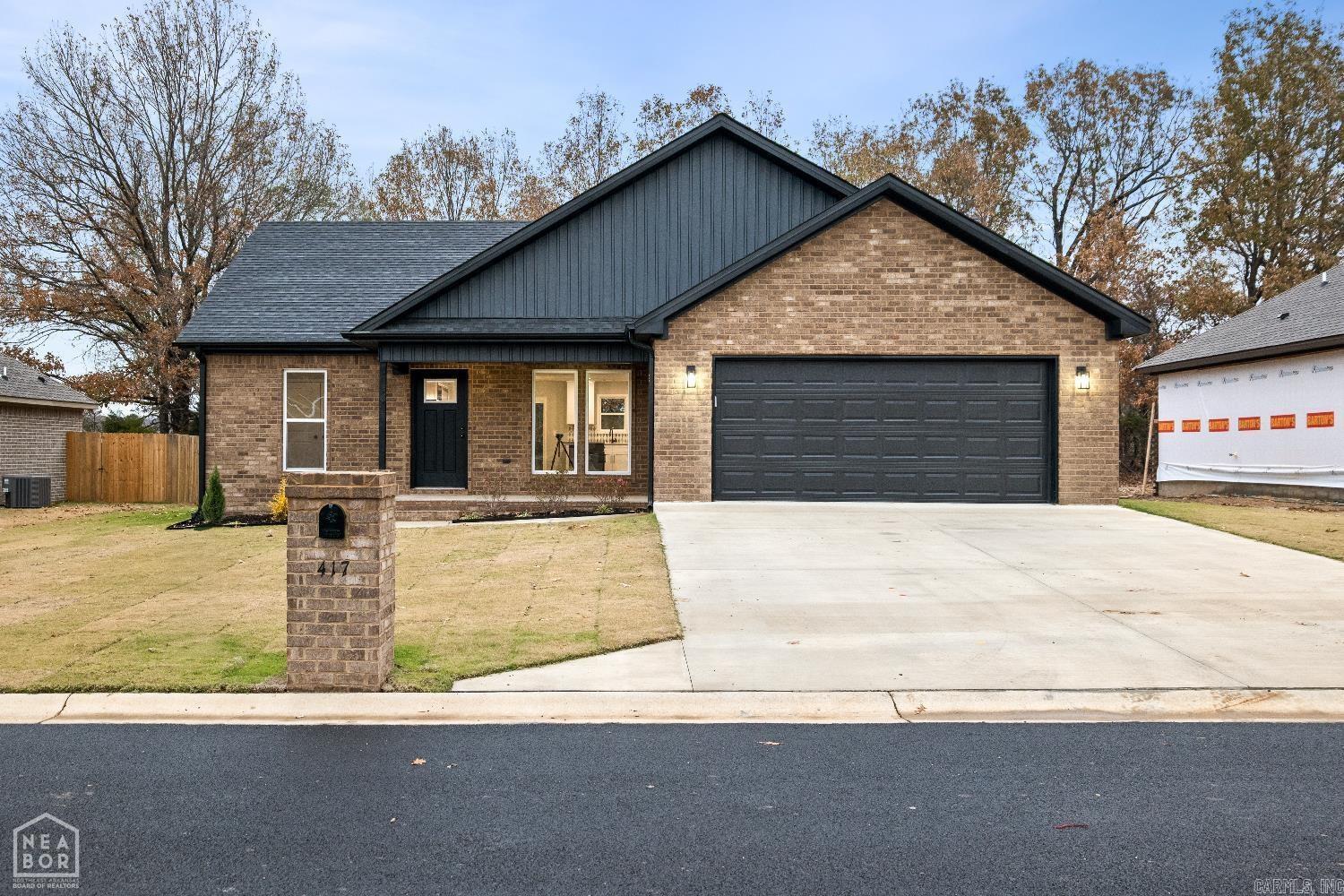 417 Gia  Bono, AR