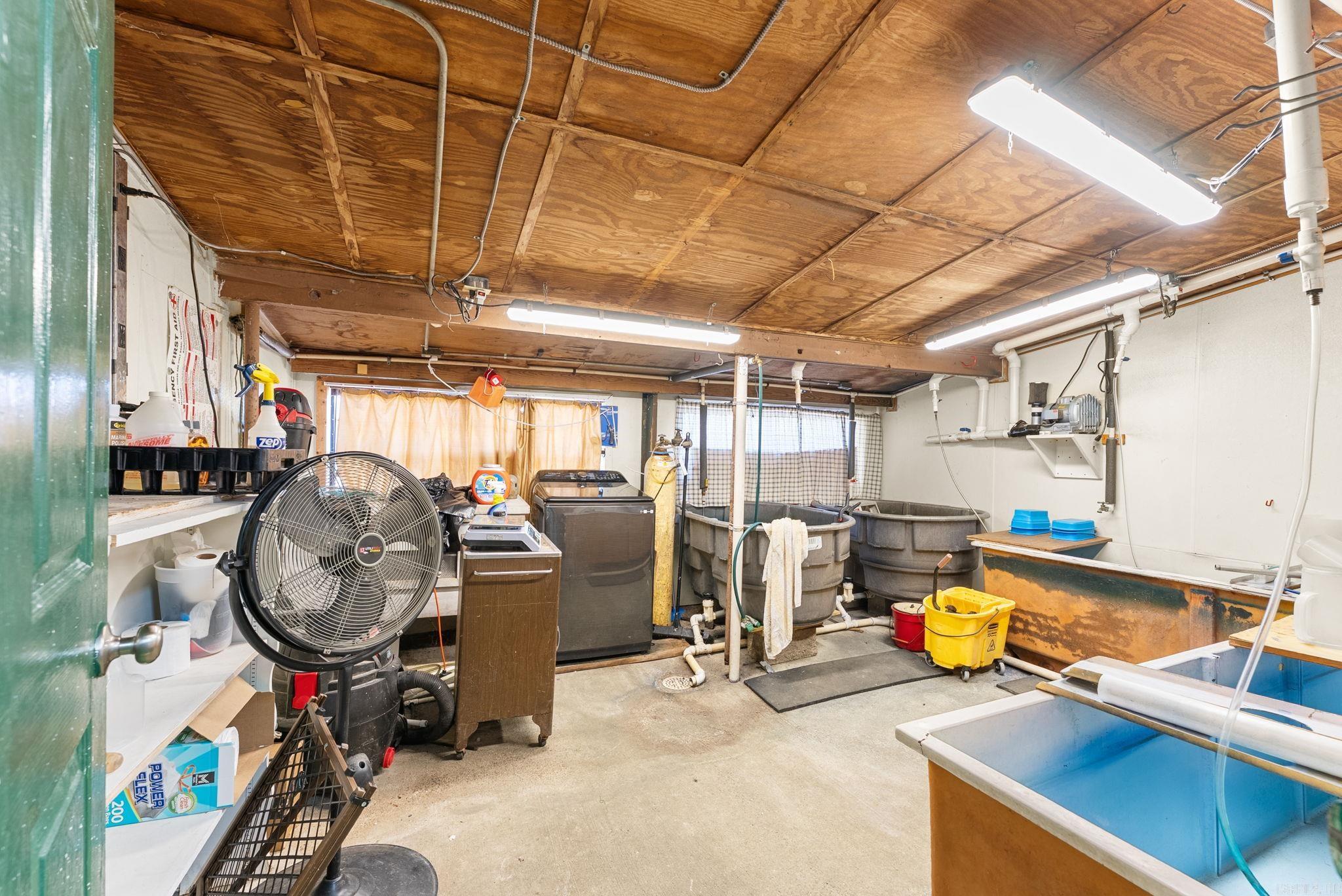 400 Lucky Landing  Atkins, AR