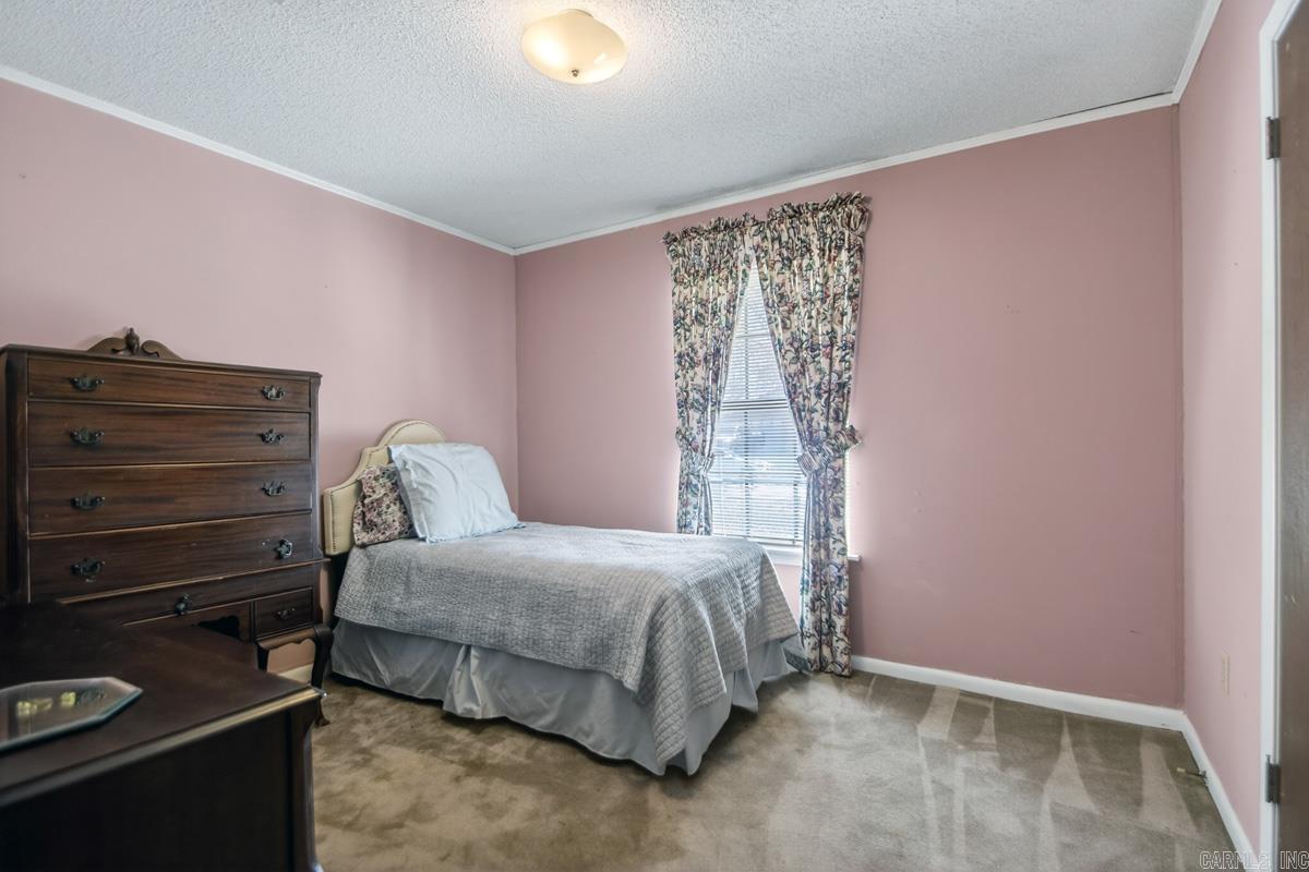 32 Kingspark Dr  Maumelle, AR