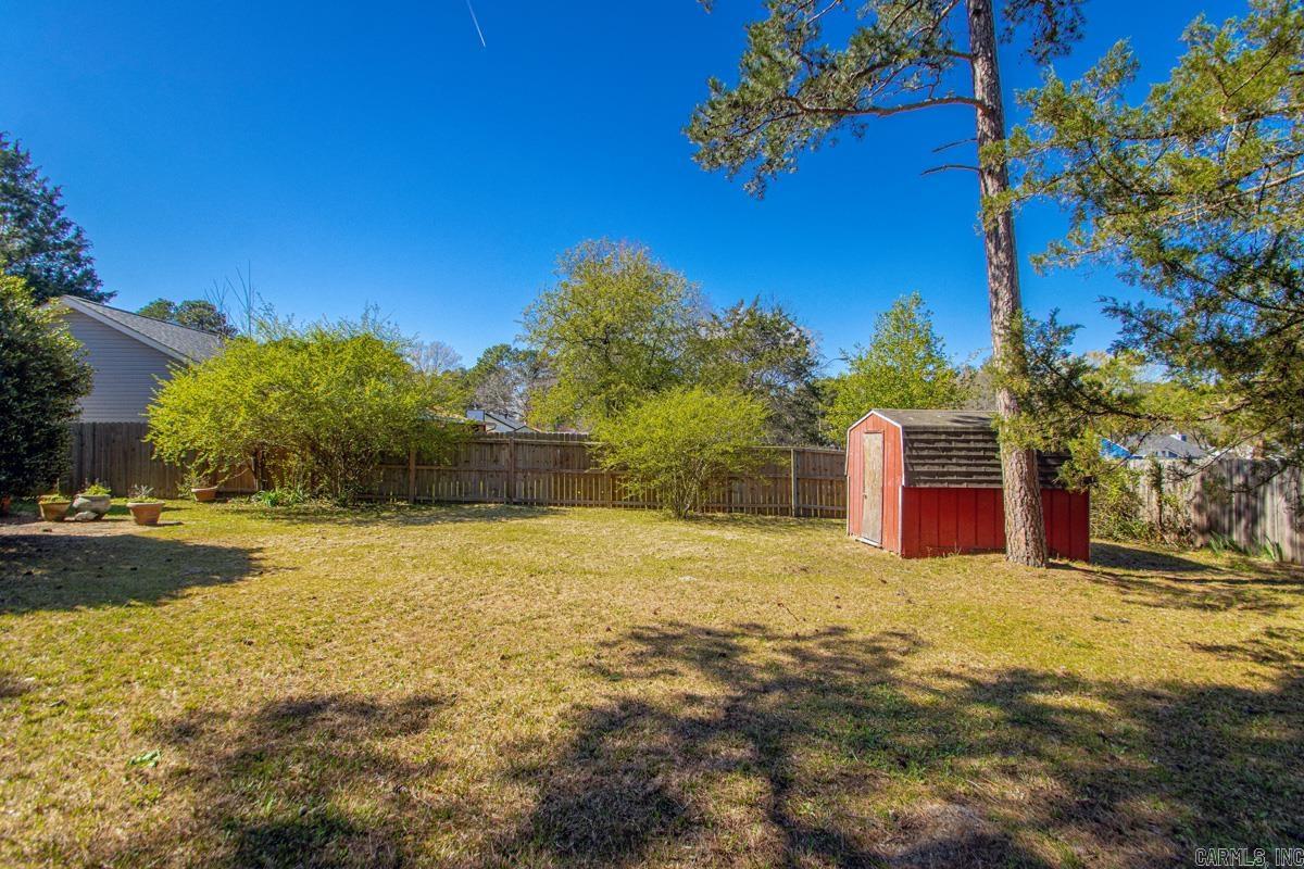 32 Kingspark Dr  Maumelle, AR