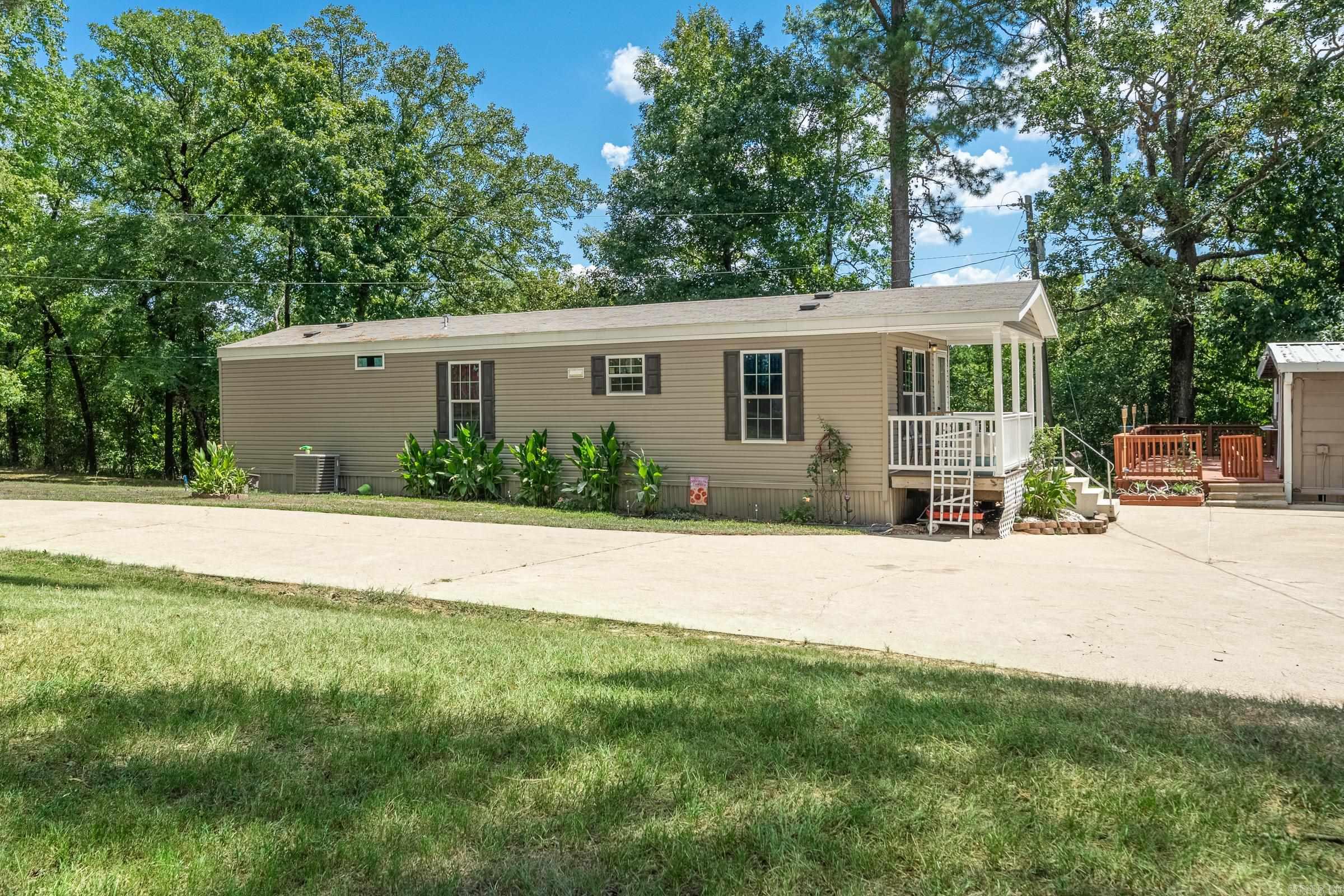 1734 Crosstrails  De Queen, AR