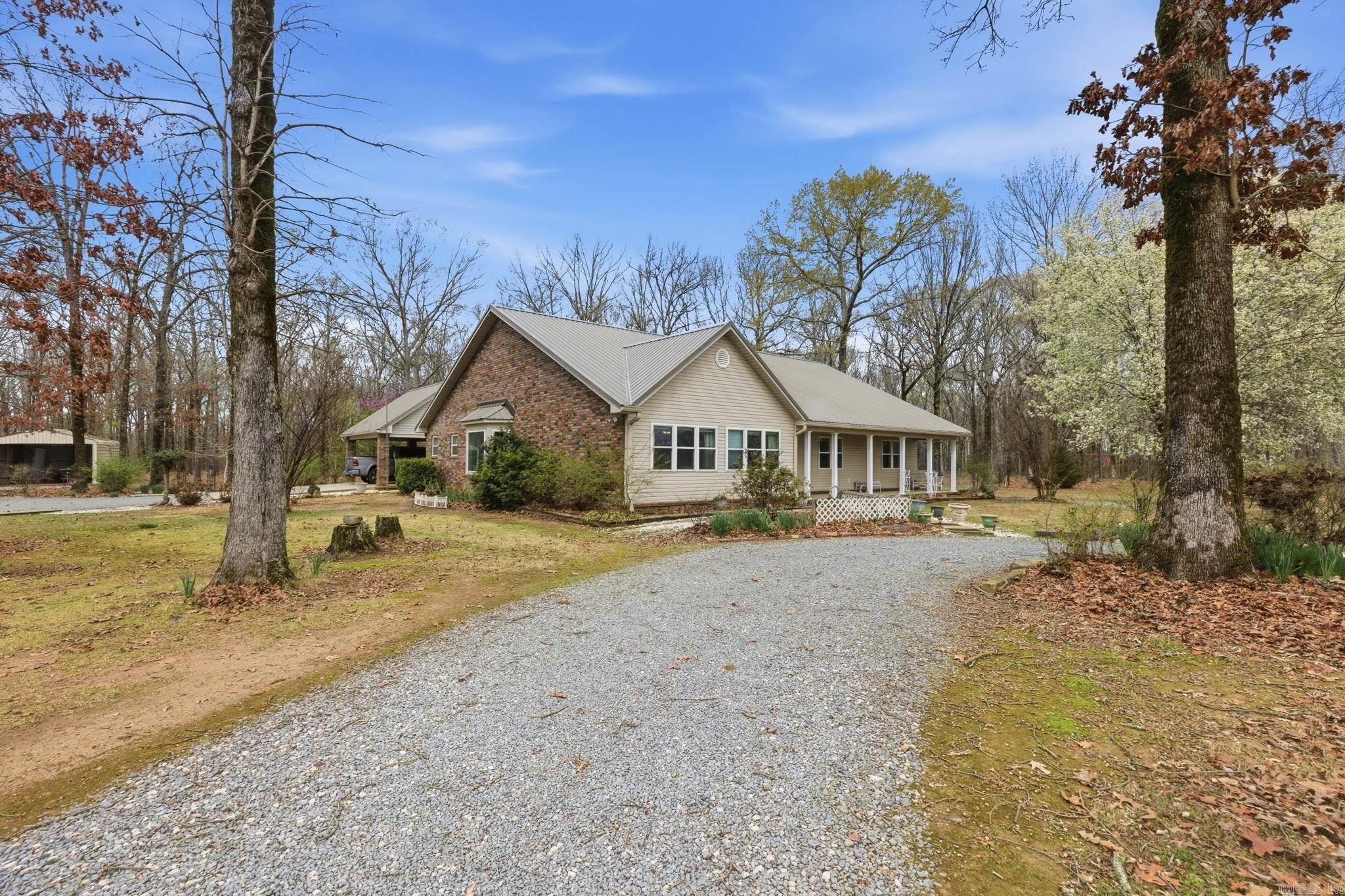 5580 AR HWY 236 E  Carlisle, AR