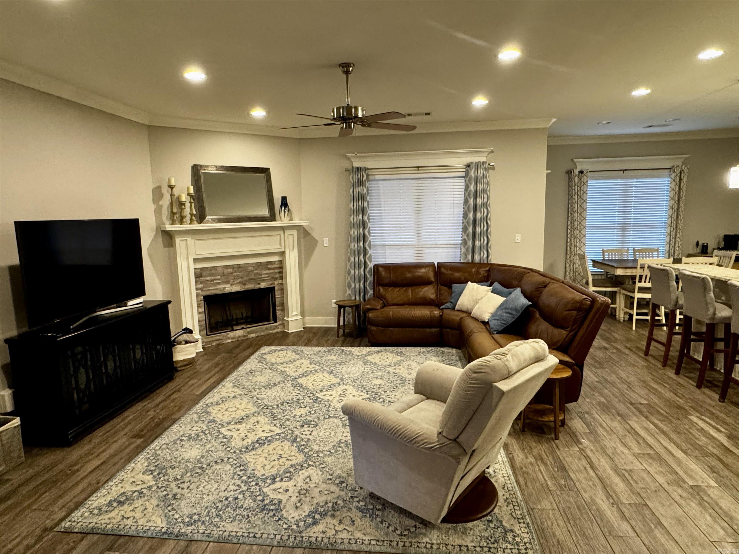 1717 Creekview  Sherwood, AR