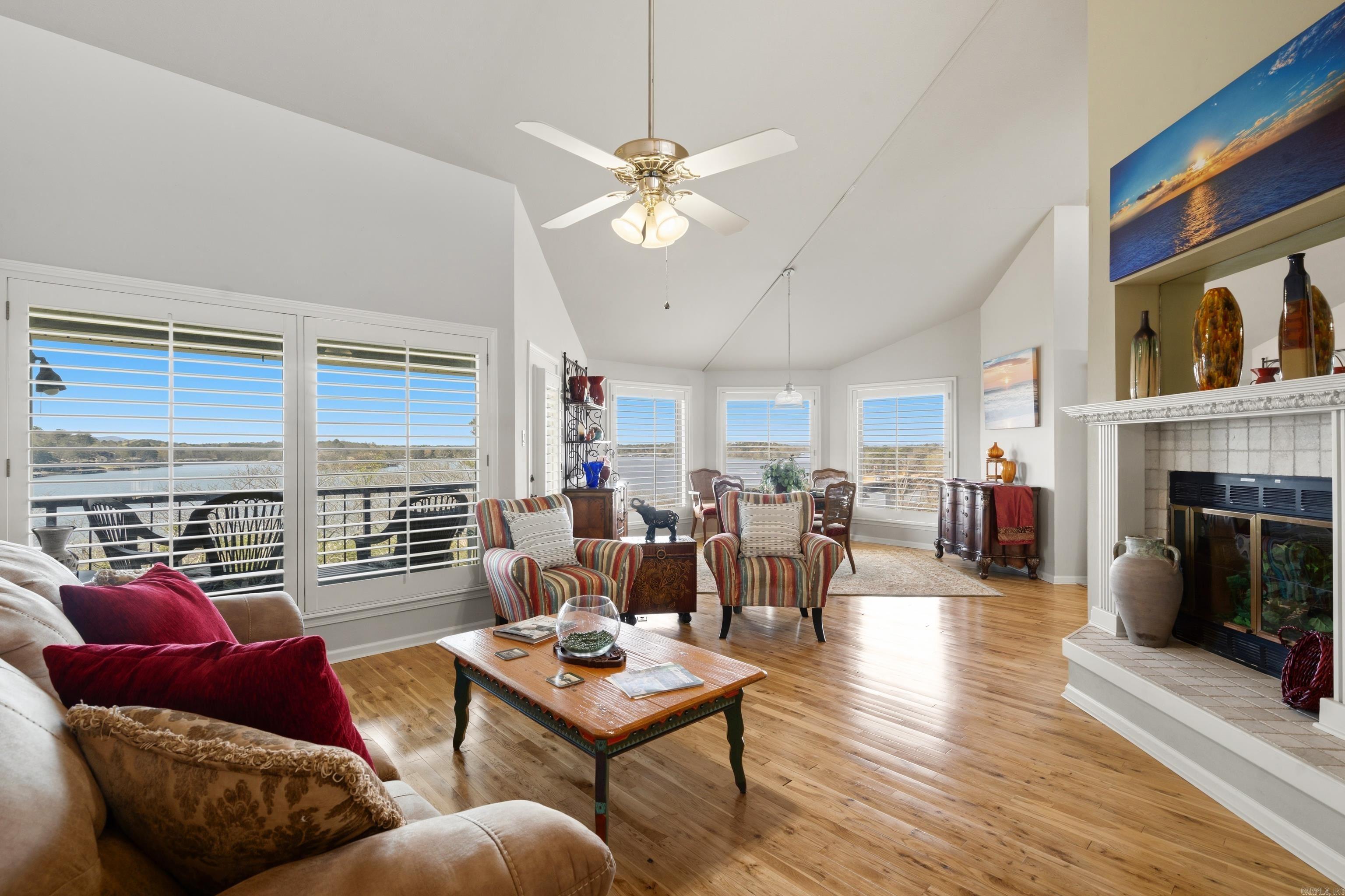 101 Long Island  Hot Springs, AR