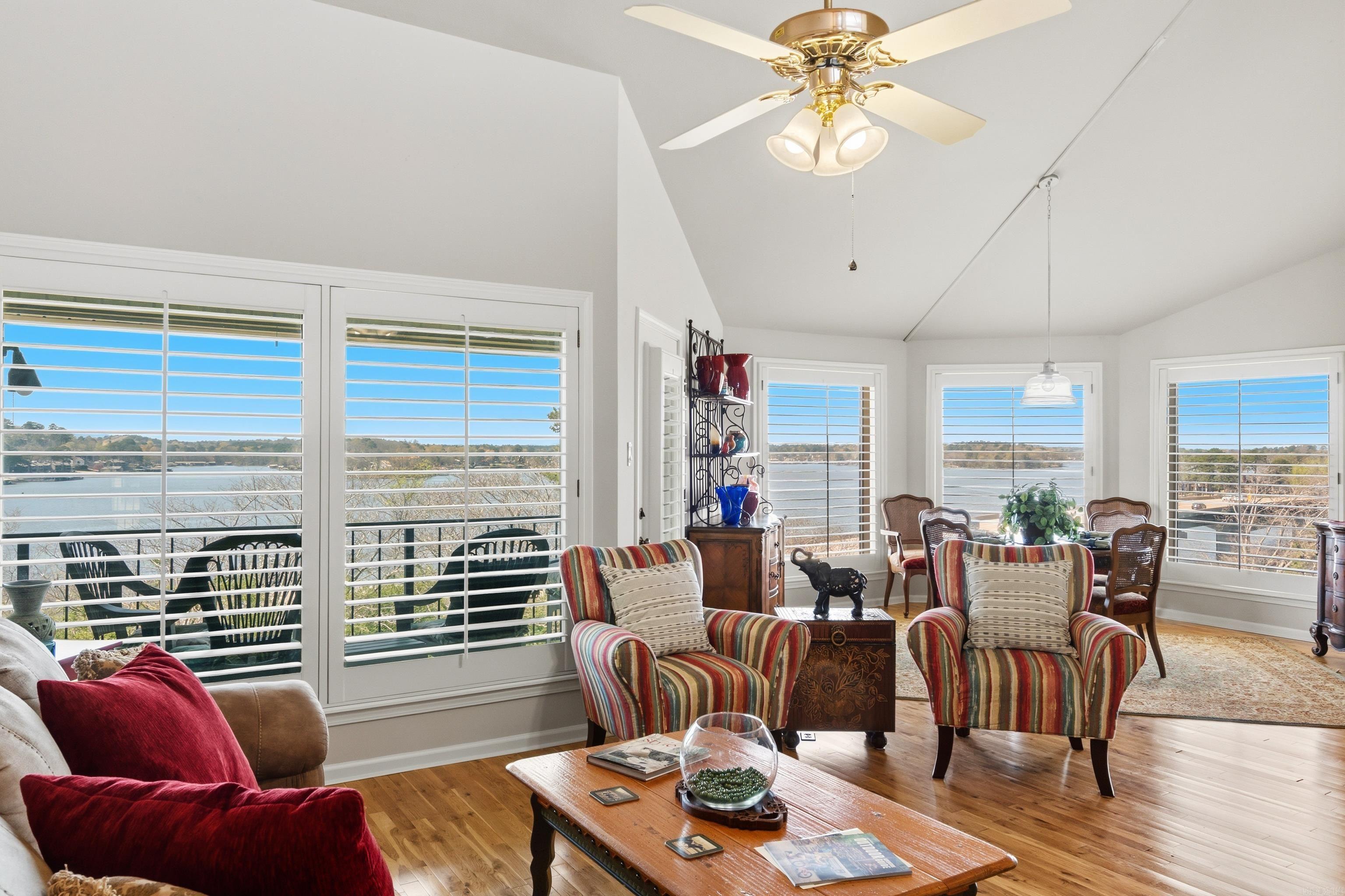 101 Long Island  Hot Springs, AR