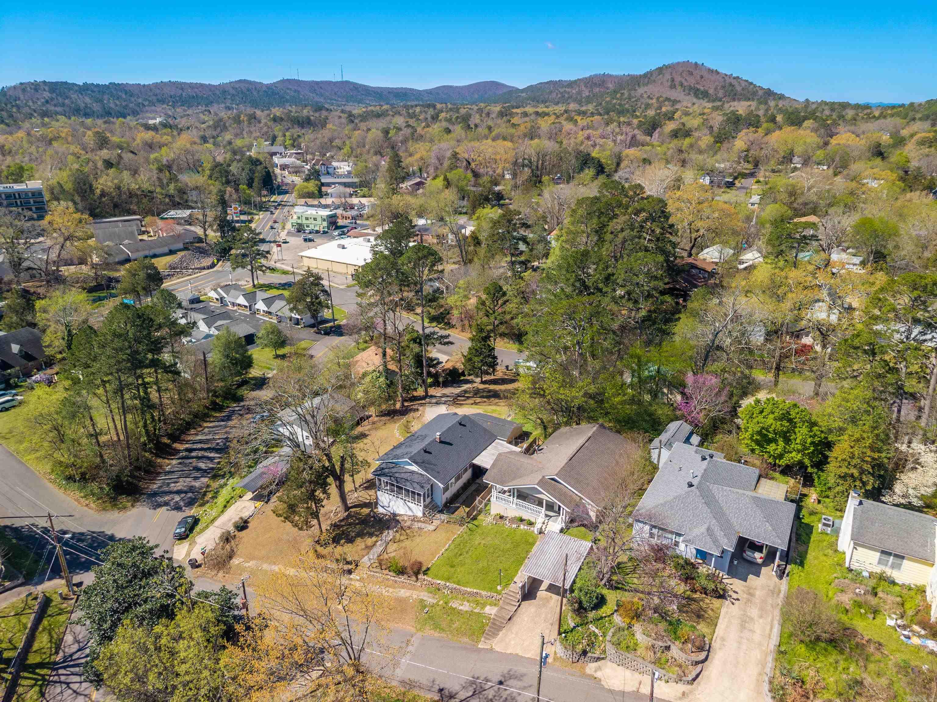 205 Reid  Hot Springs, AR