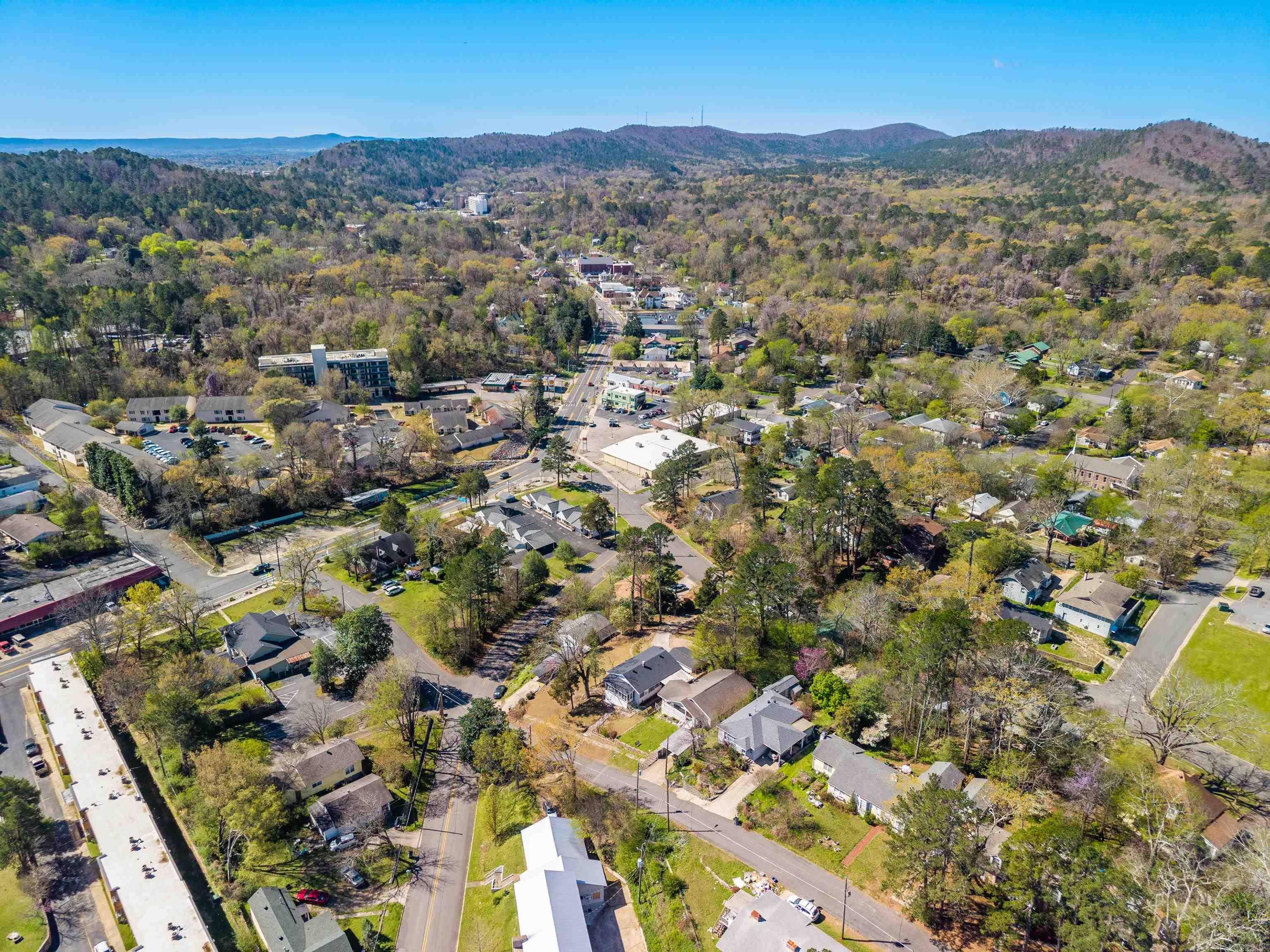 205 Reid  Hot Springs, AR