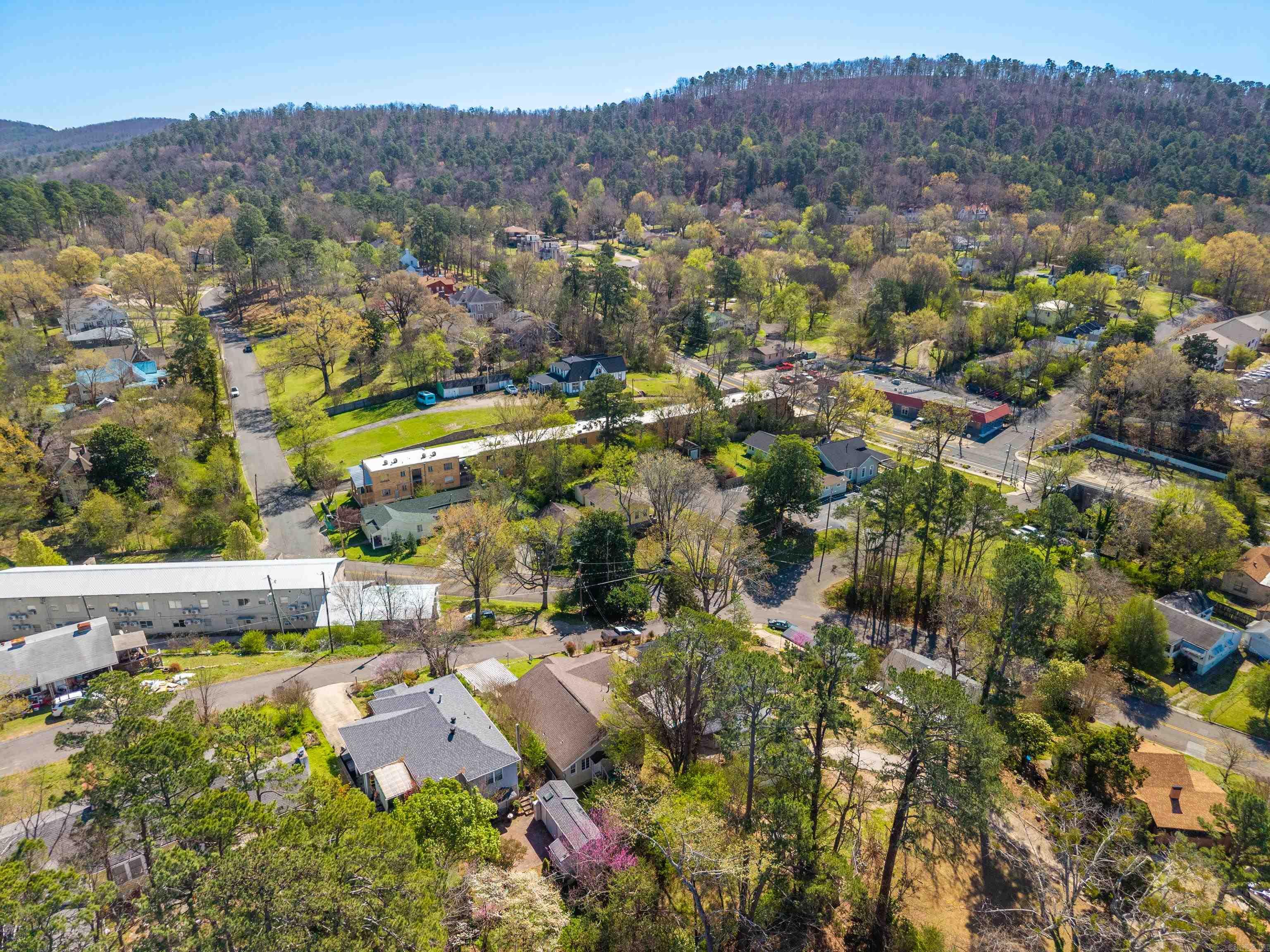 205 Reid  Hot Springs, AR