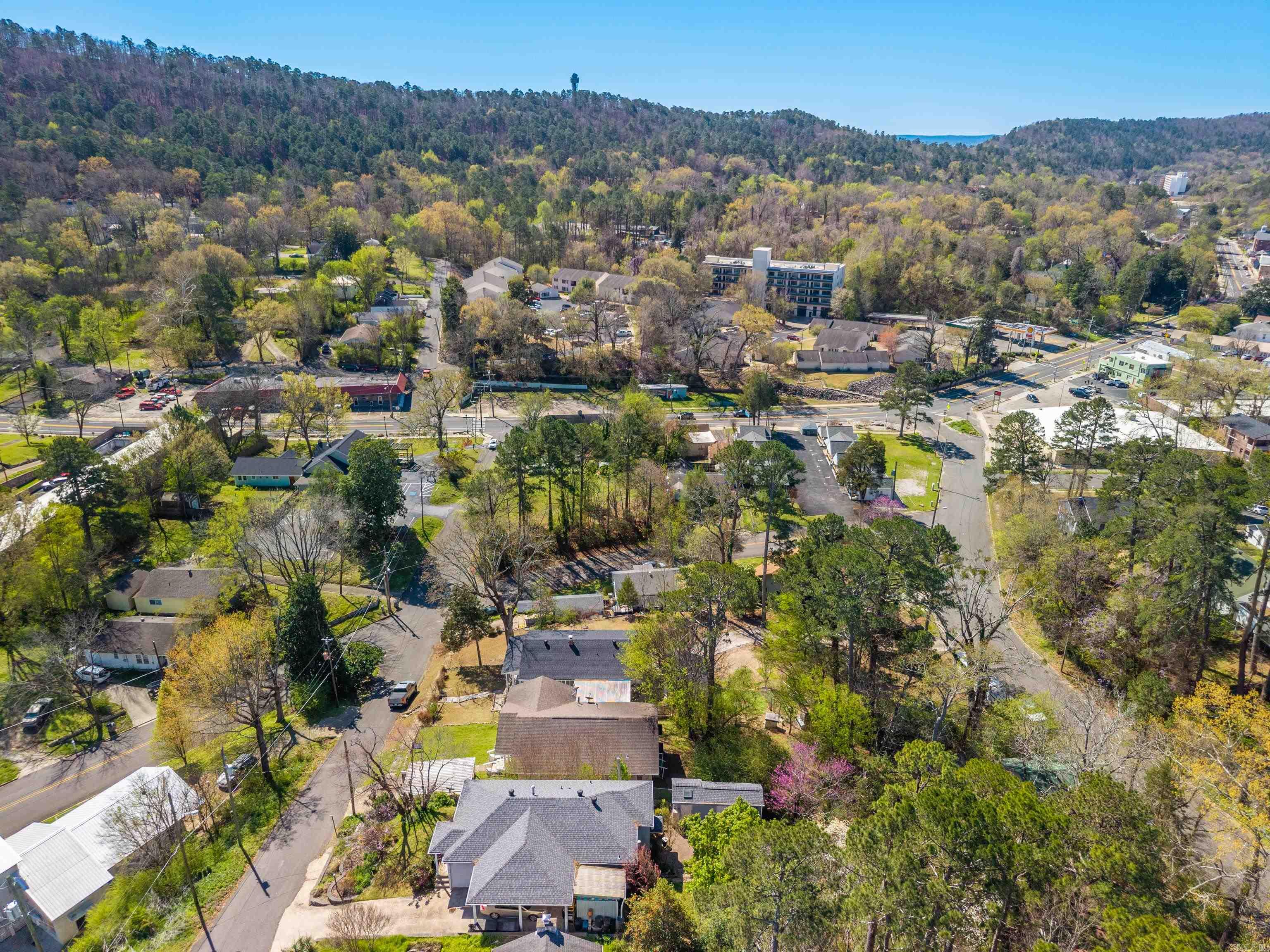 205 Reid  Hot Springs, AR