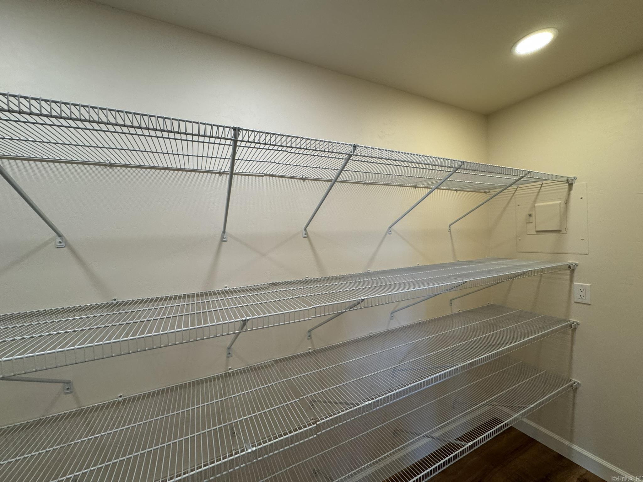 870 Chriswood  Clarkridge, AR