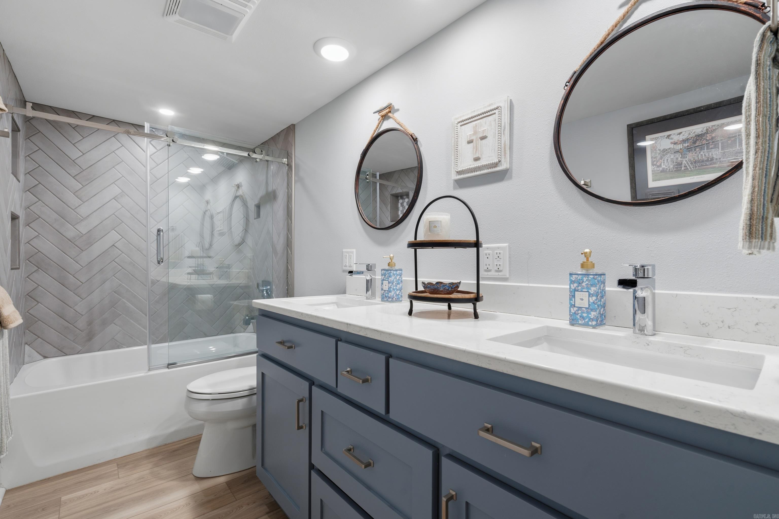 1134 Twin Points Road, E5  Hot Springs, AR