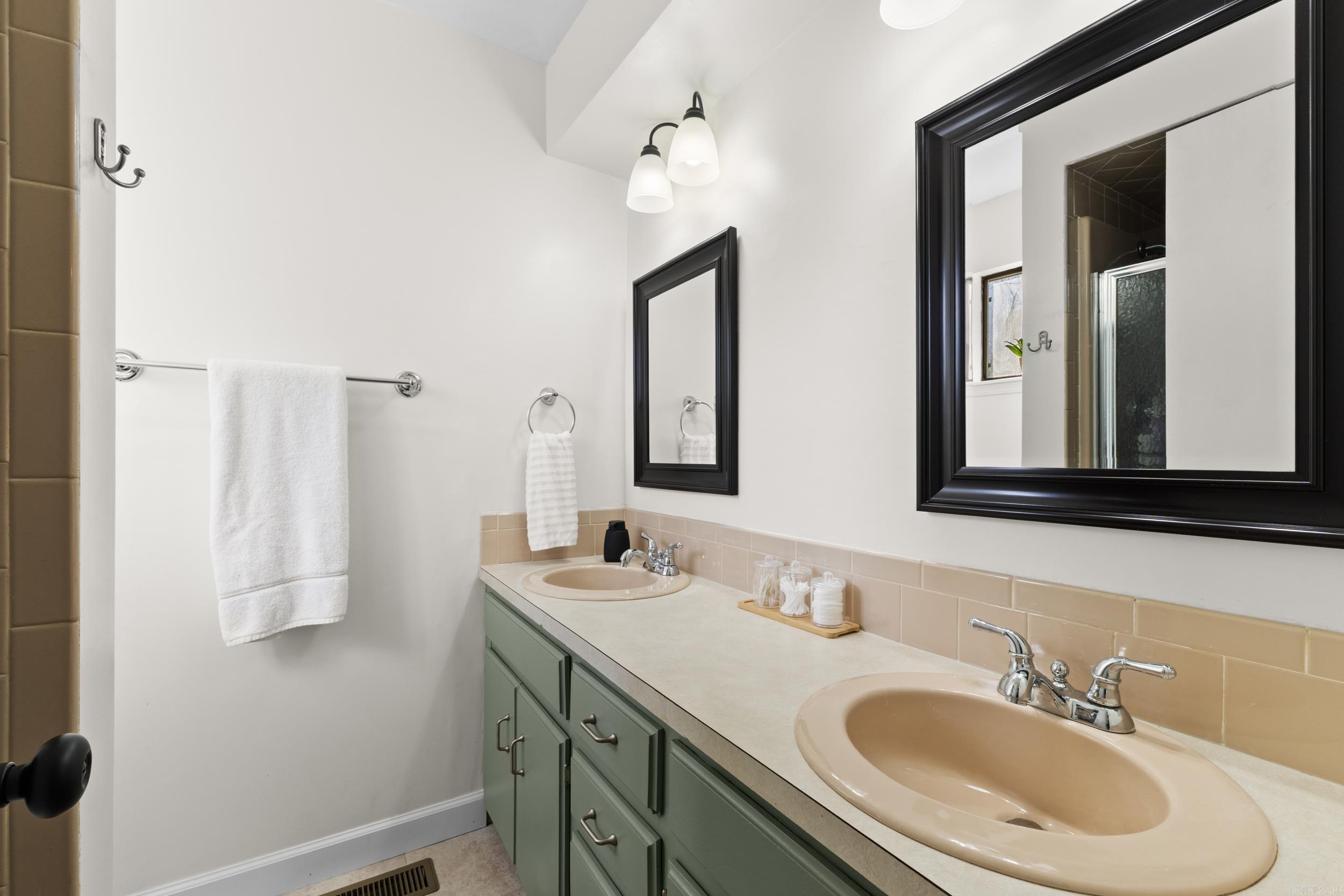 152 Blou Clower Point  Bull Shoals, AR