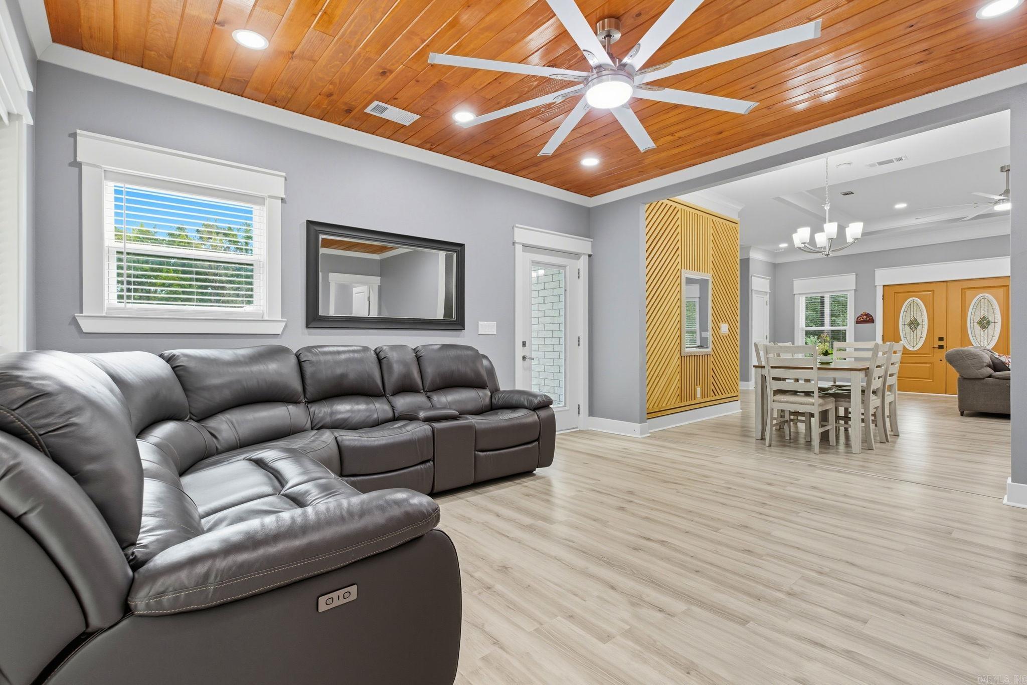 12332 Loganberry  Alexander, AR