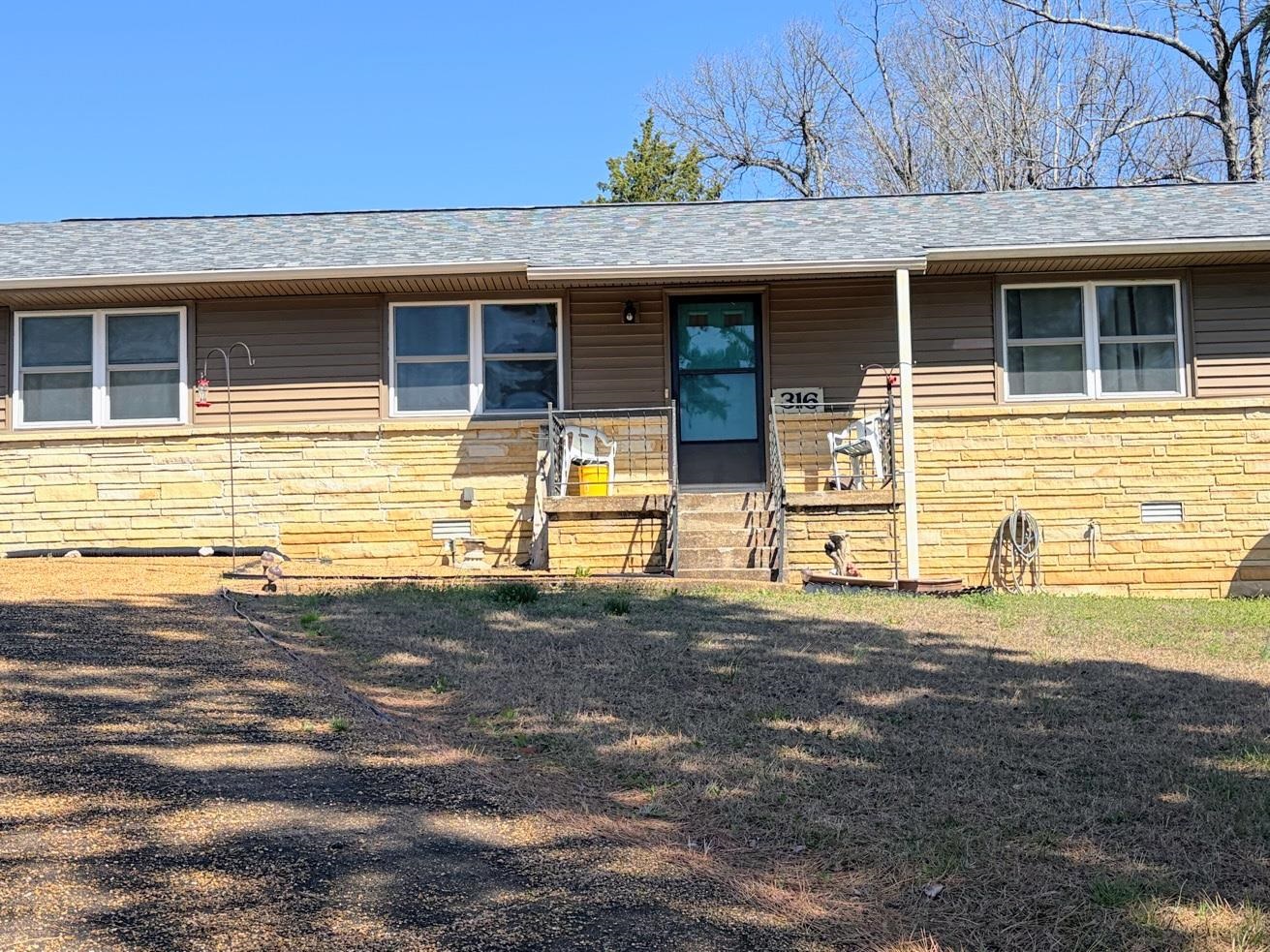 316 N Nightingale  Horseshoe Bend, AR
