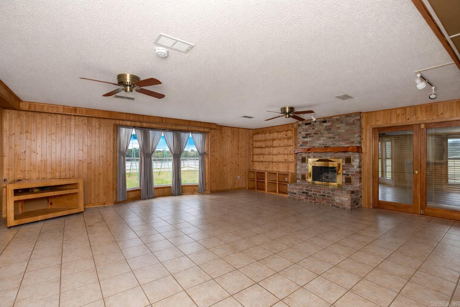 7407 W 13th  Pine Bluff, AR