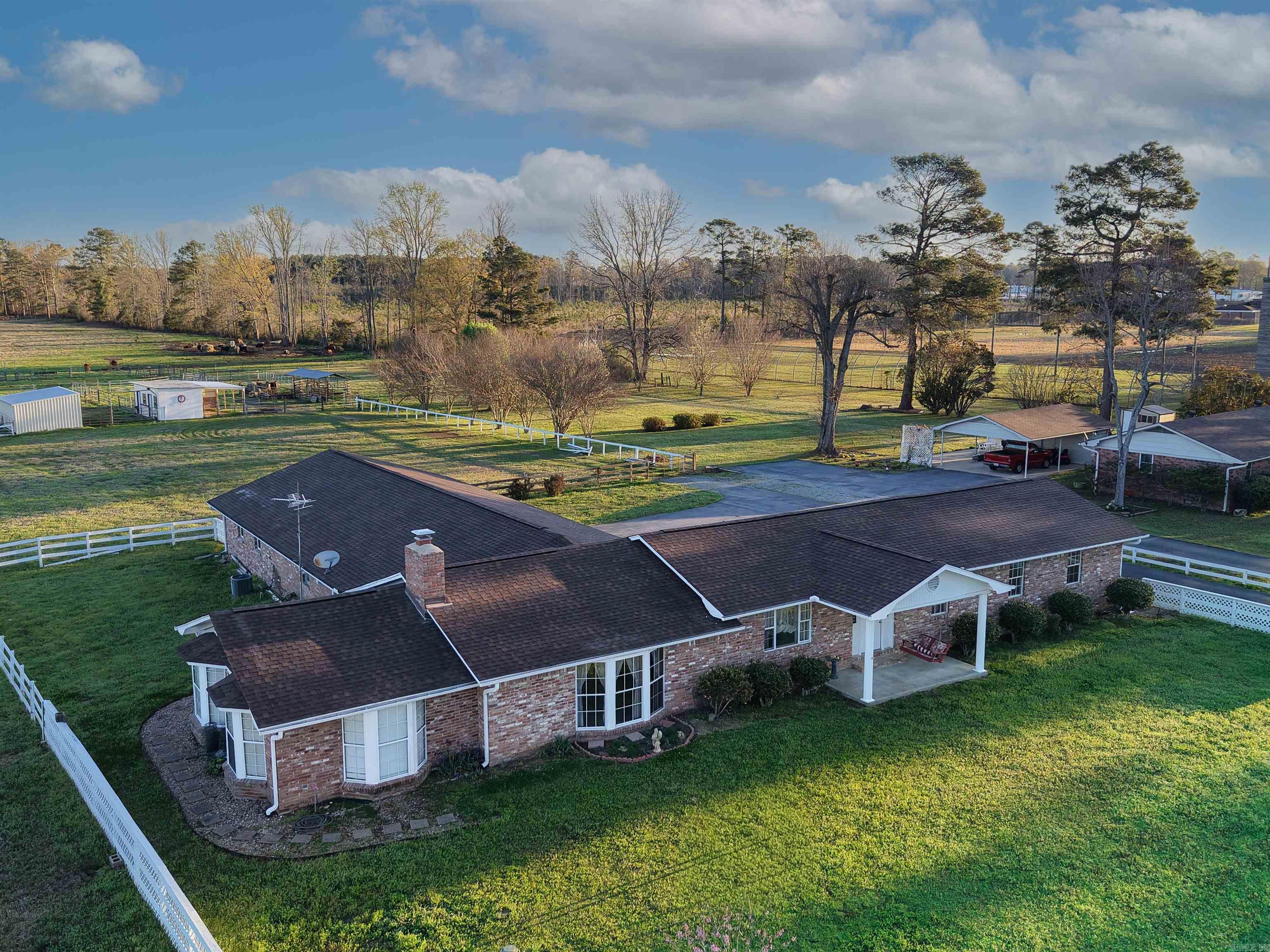 7407 W 13th  Pine Bluff, AR