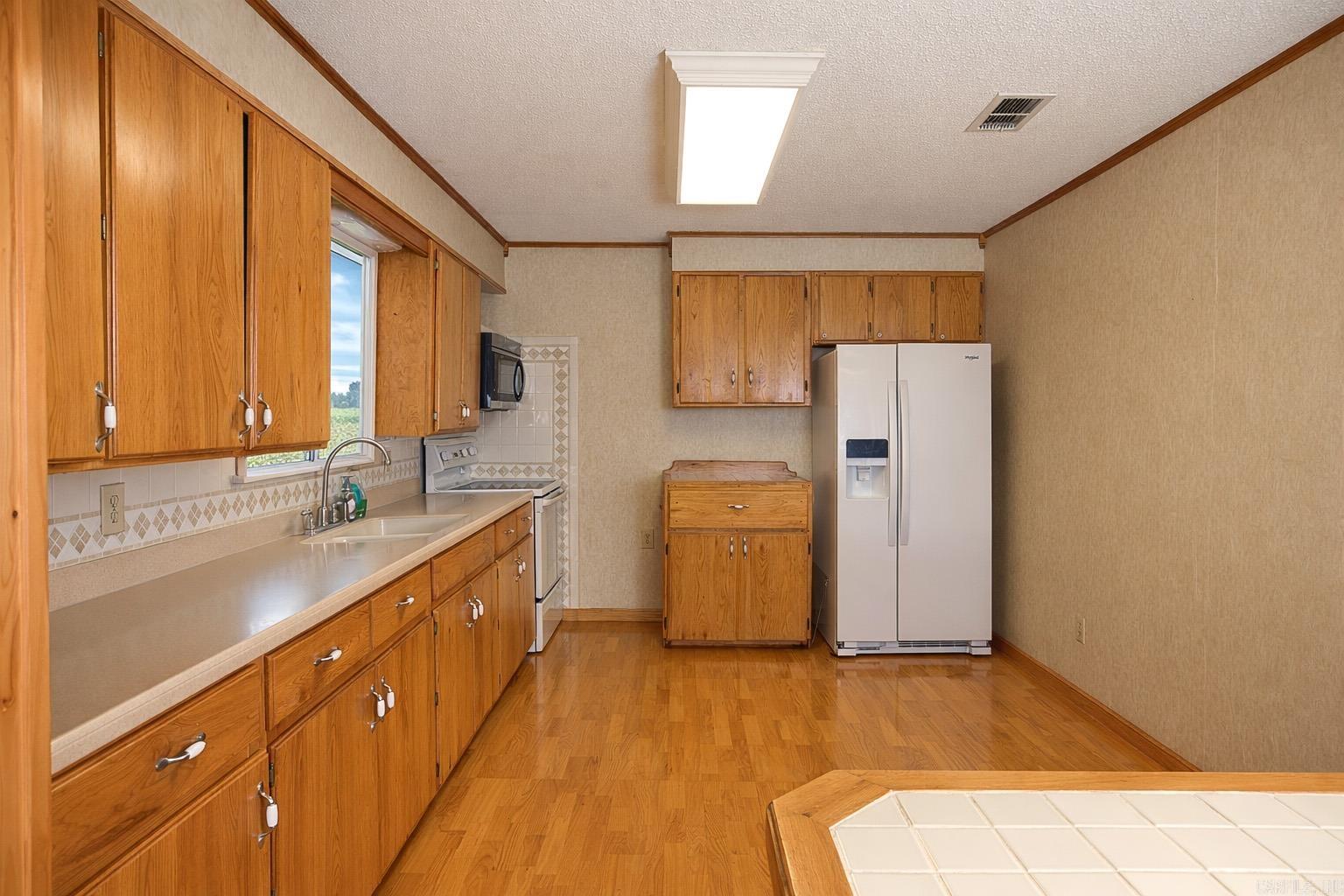 7407 W 13th  Pine Bluff, AR