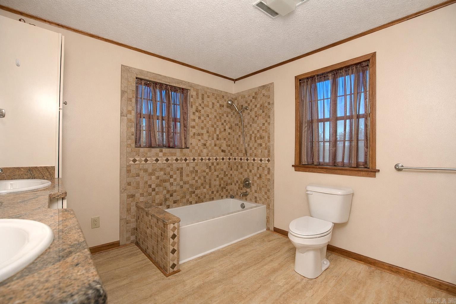 7407 W 13th  Pine Bluff, AR