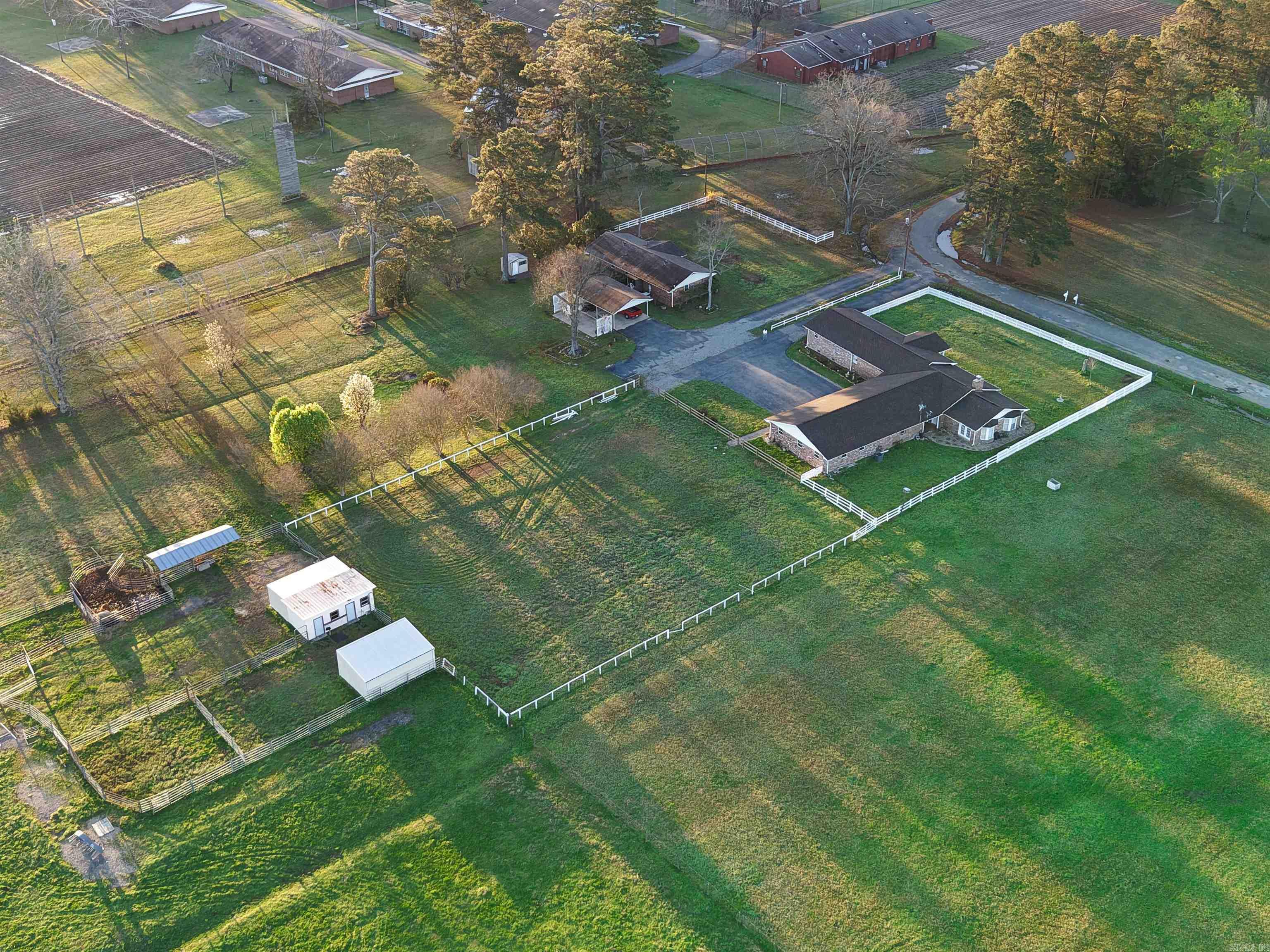 7407 W 13th  Pine Bluff, AR