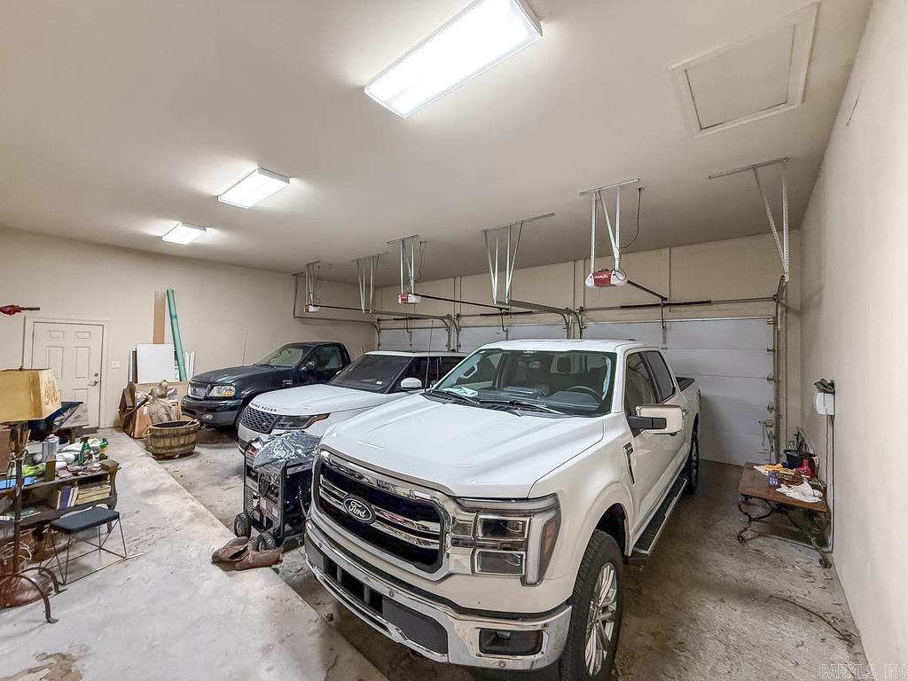 20 CENTER ROAD  Mayflower, AR