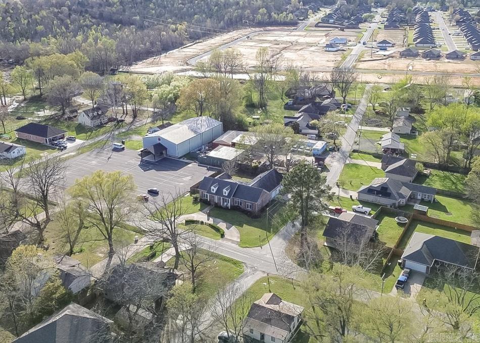 20 CENTER ROAD  Mayflower, AR