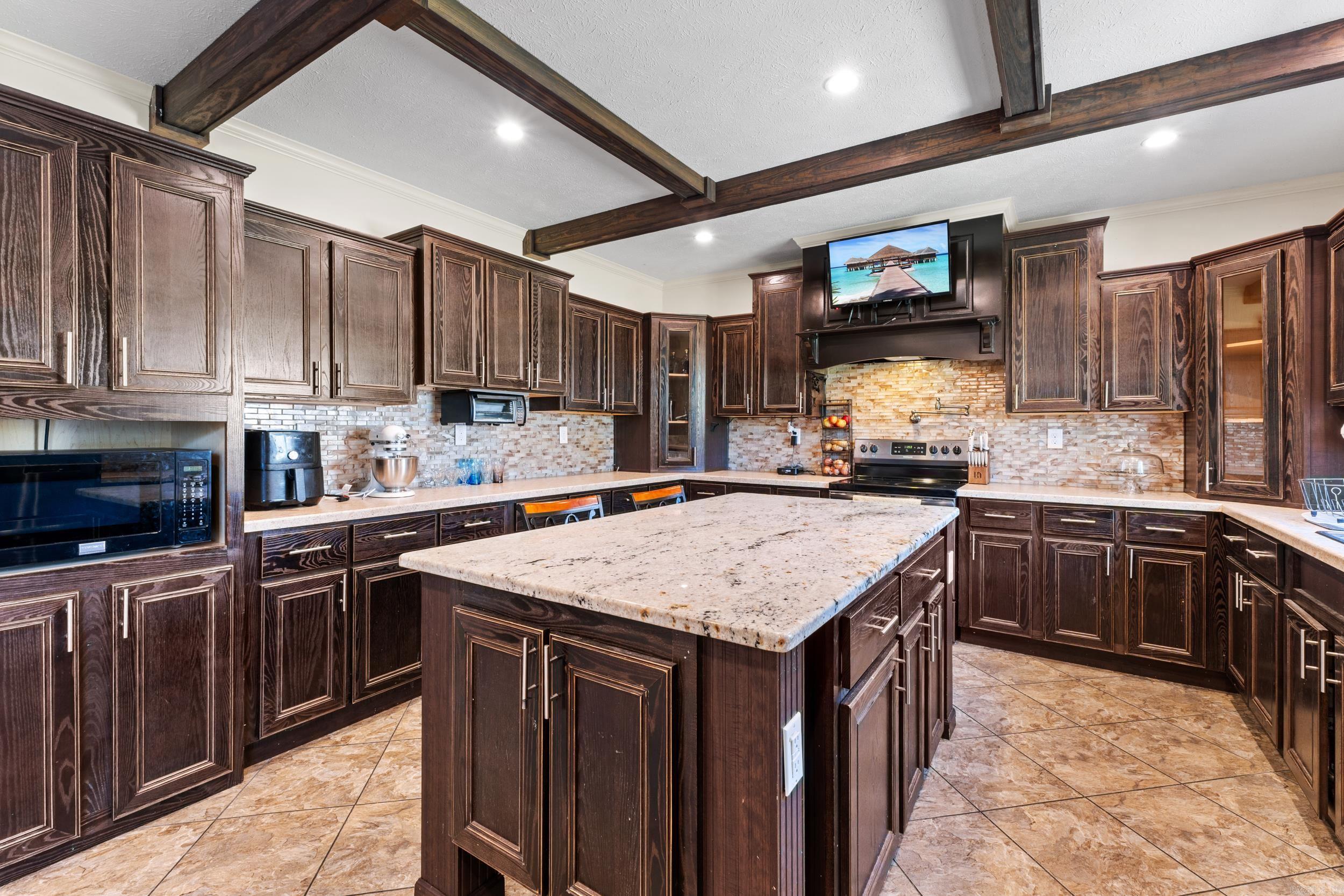 550 Pebblecreek Drive Mountain Home, AR 72653