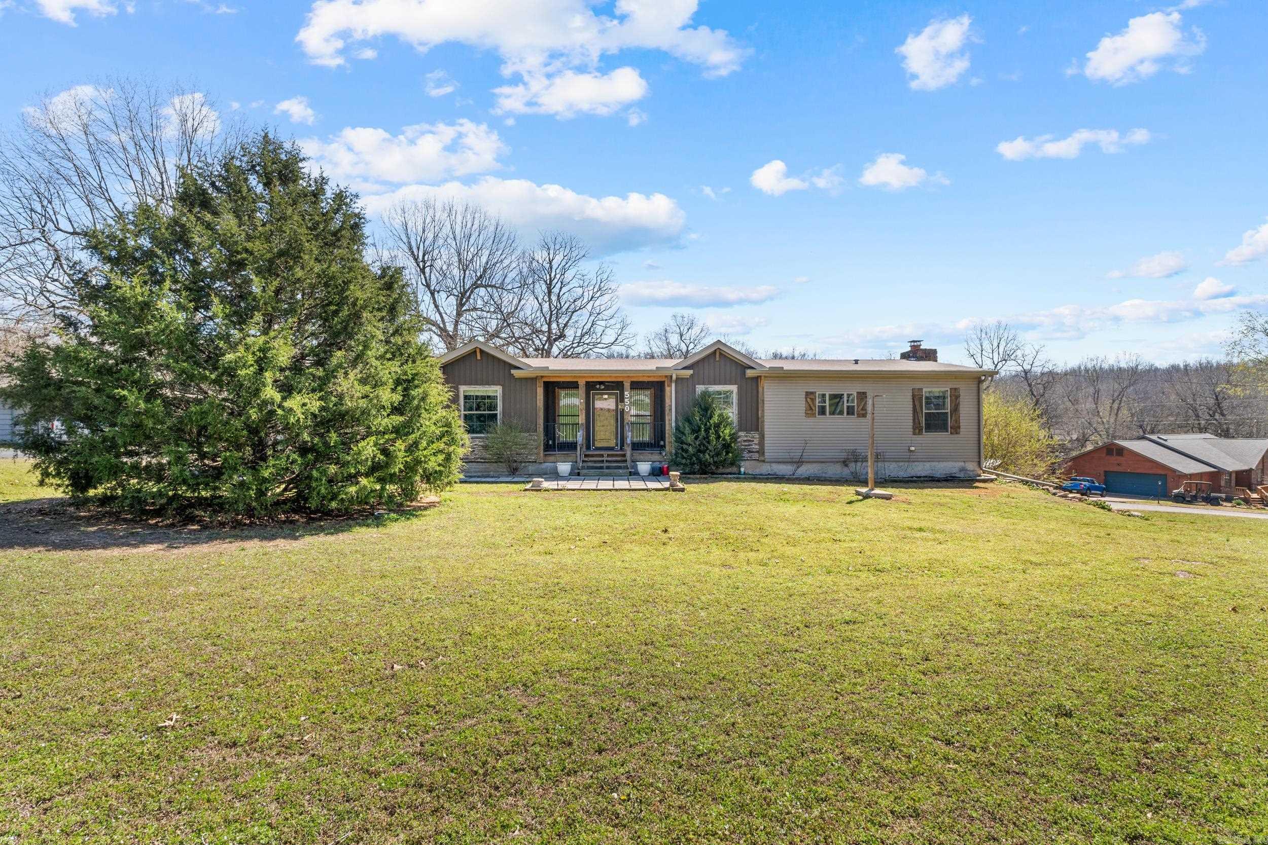 550 Pebblecreek Drive Mountain Home, AR 72653