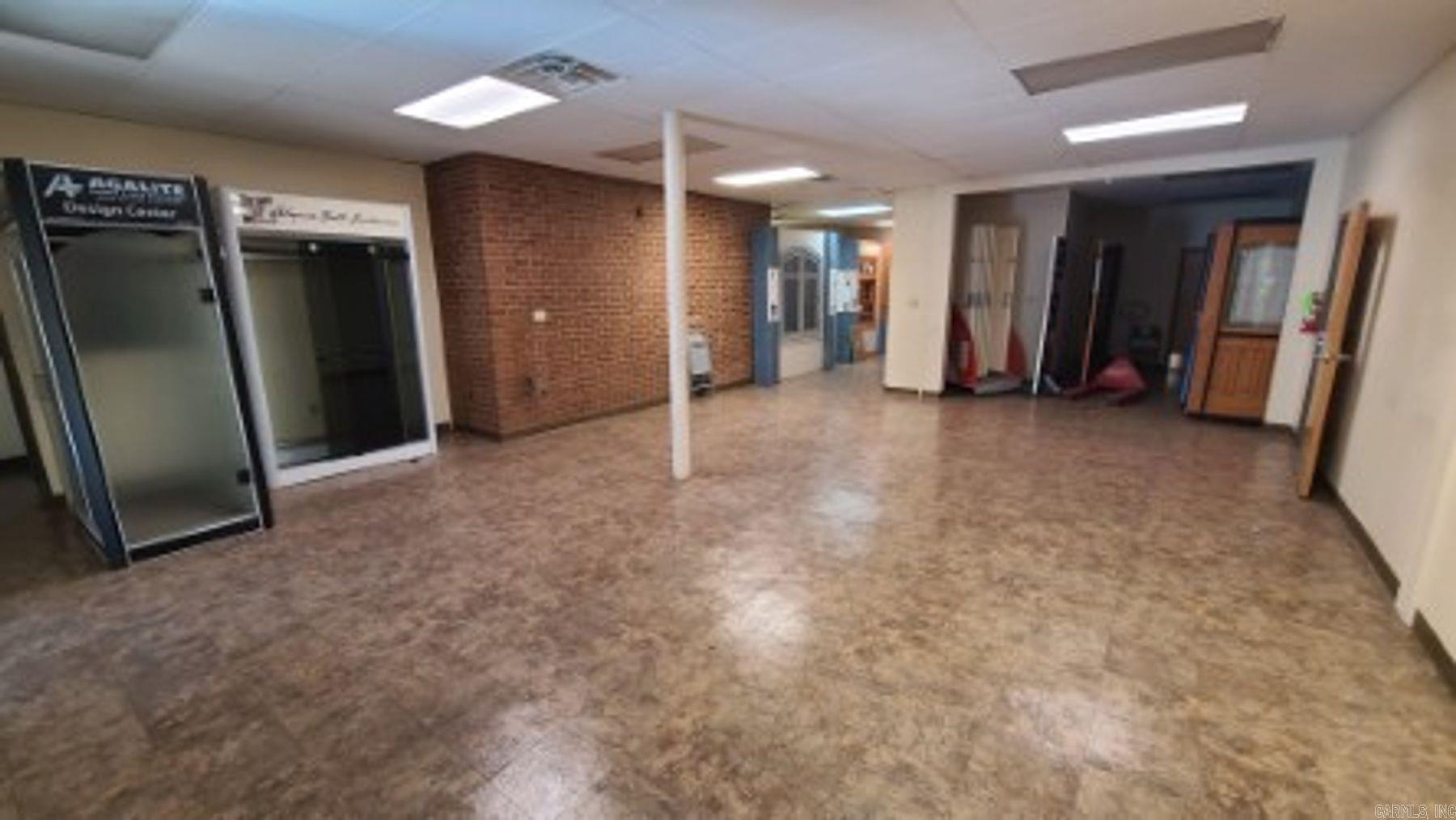 1898 E Grand Avenue  Hot Springs, AR