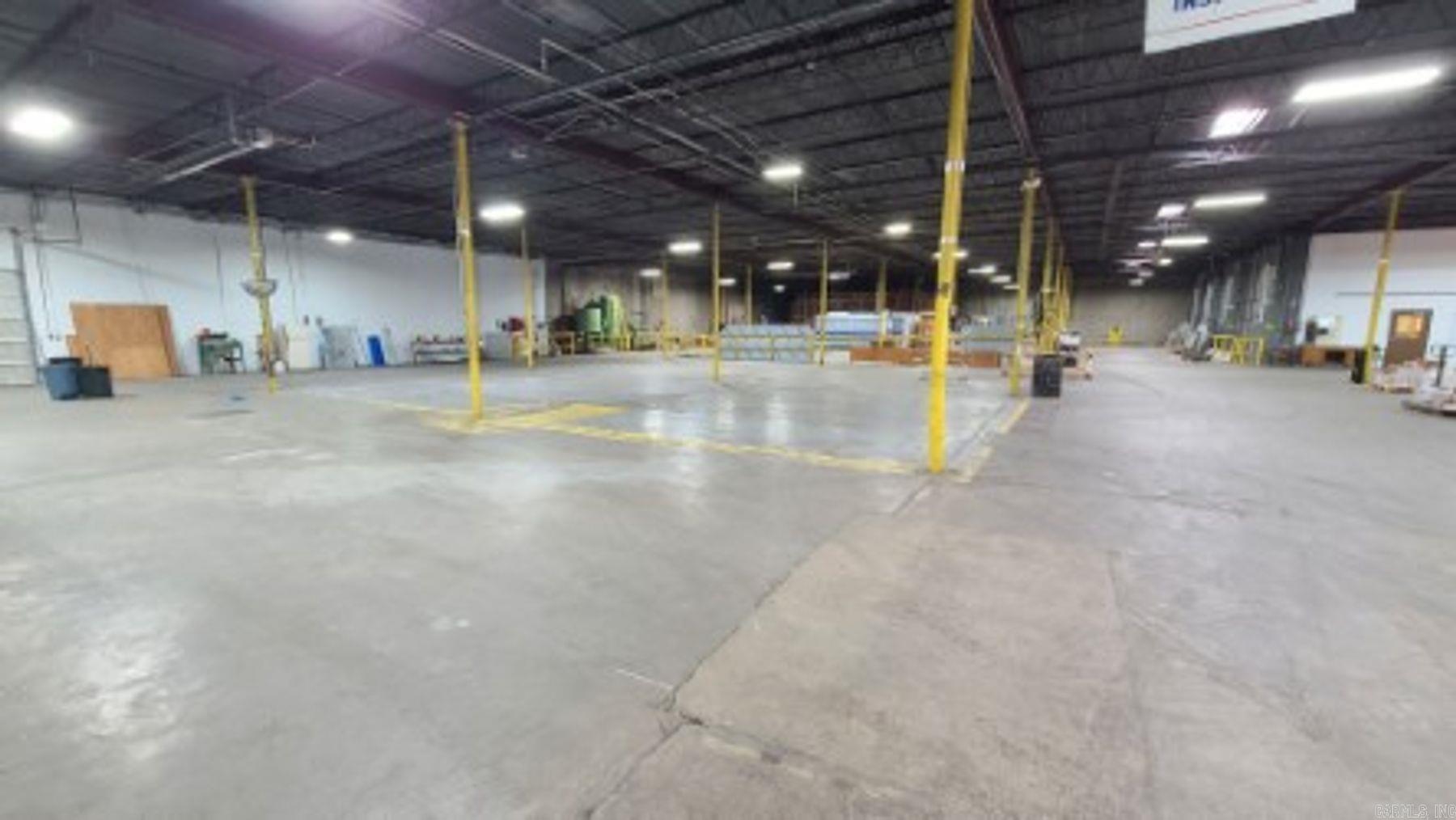 1898 E Grand Avenue  Hot Springs, AR