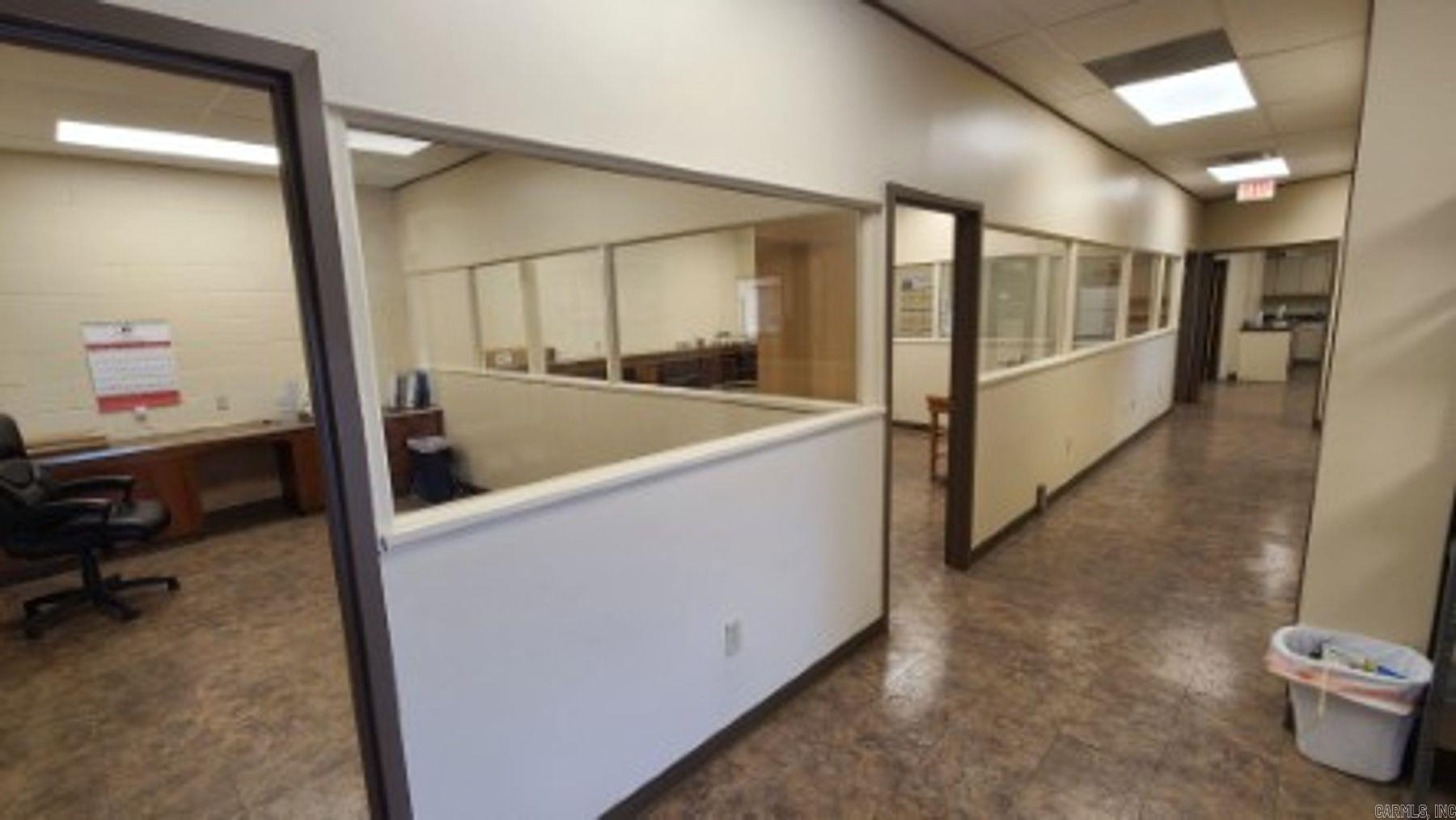 1898 E Grand Avenue  Hot Springs, AR