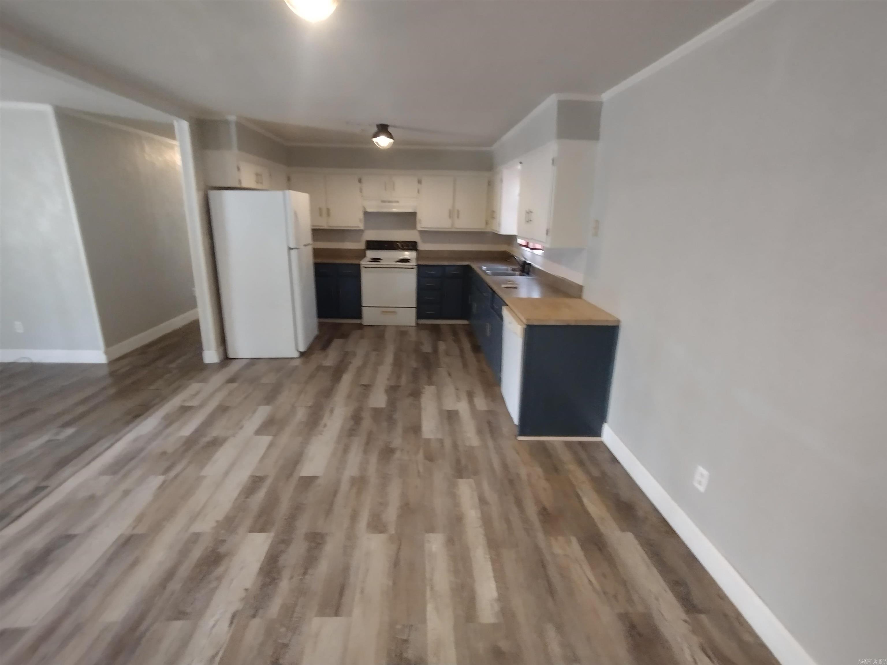 813 Sawmill RD  Mountain View, AR