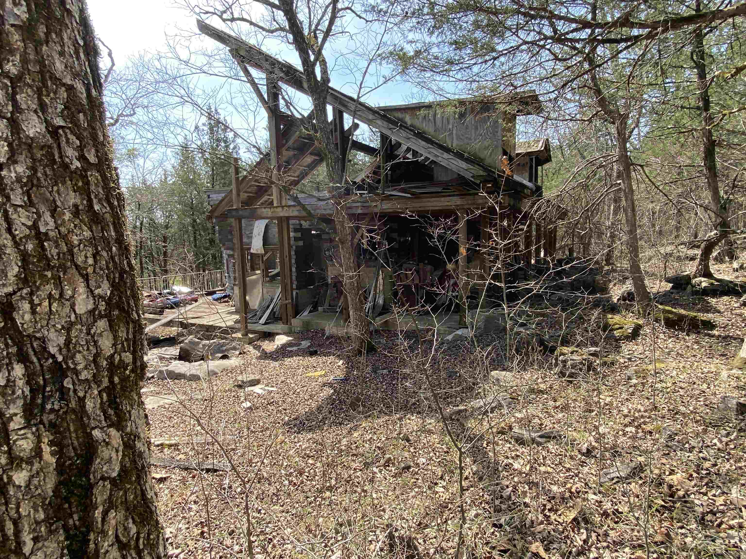 001 N Boswell Road  Calico Rock, AR