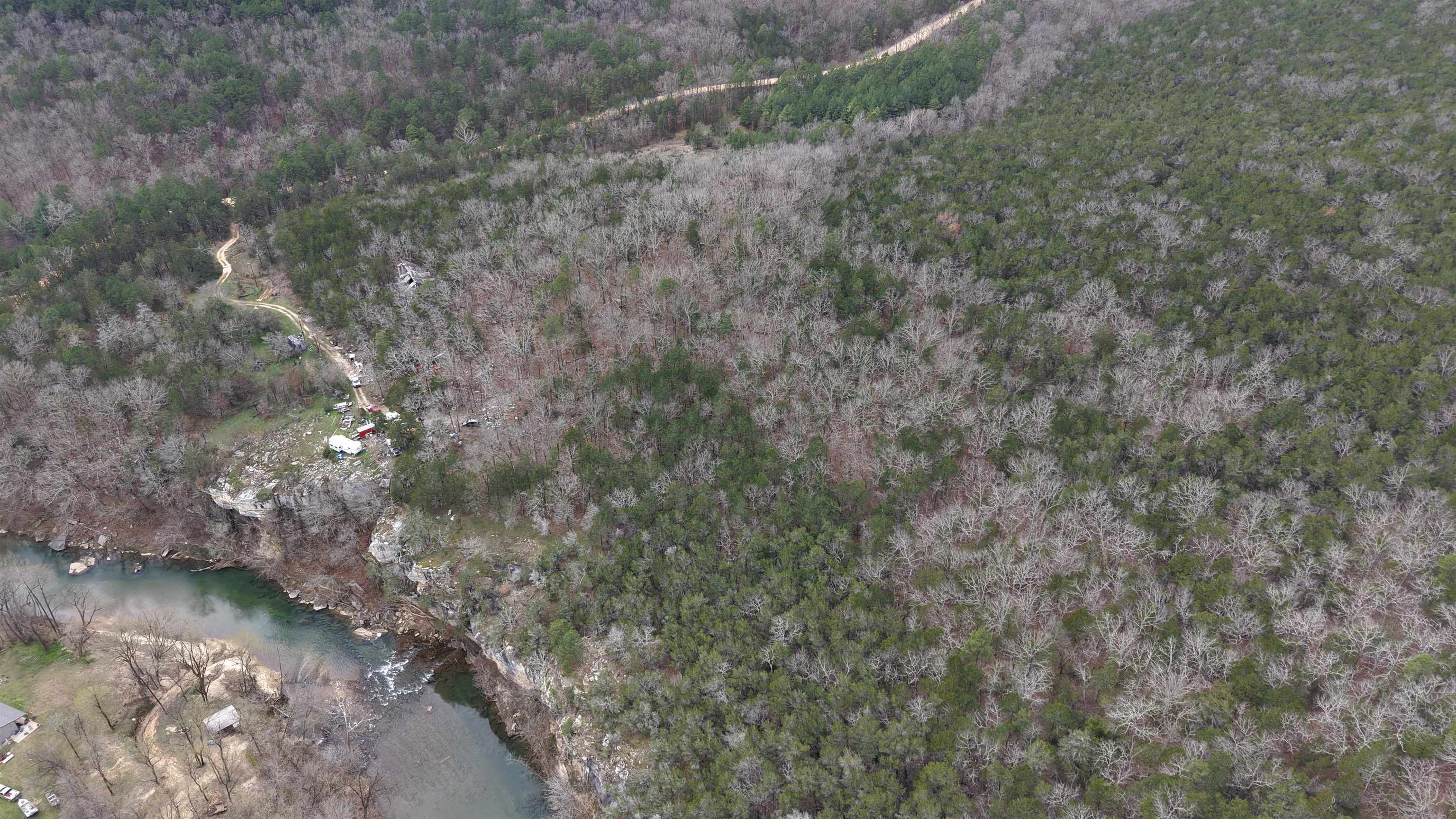 001 N Boswell Road  Calico Rock, AR