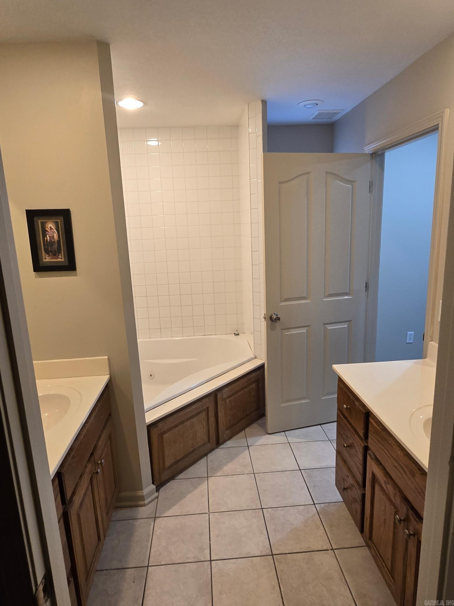 3707 Ashlee Cove  Jonesboro, AR