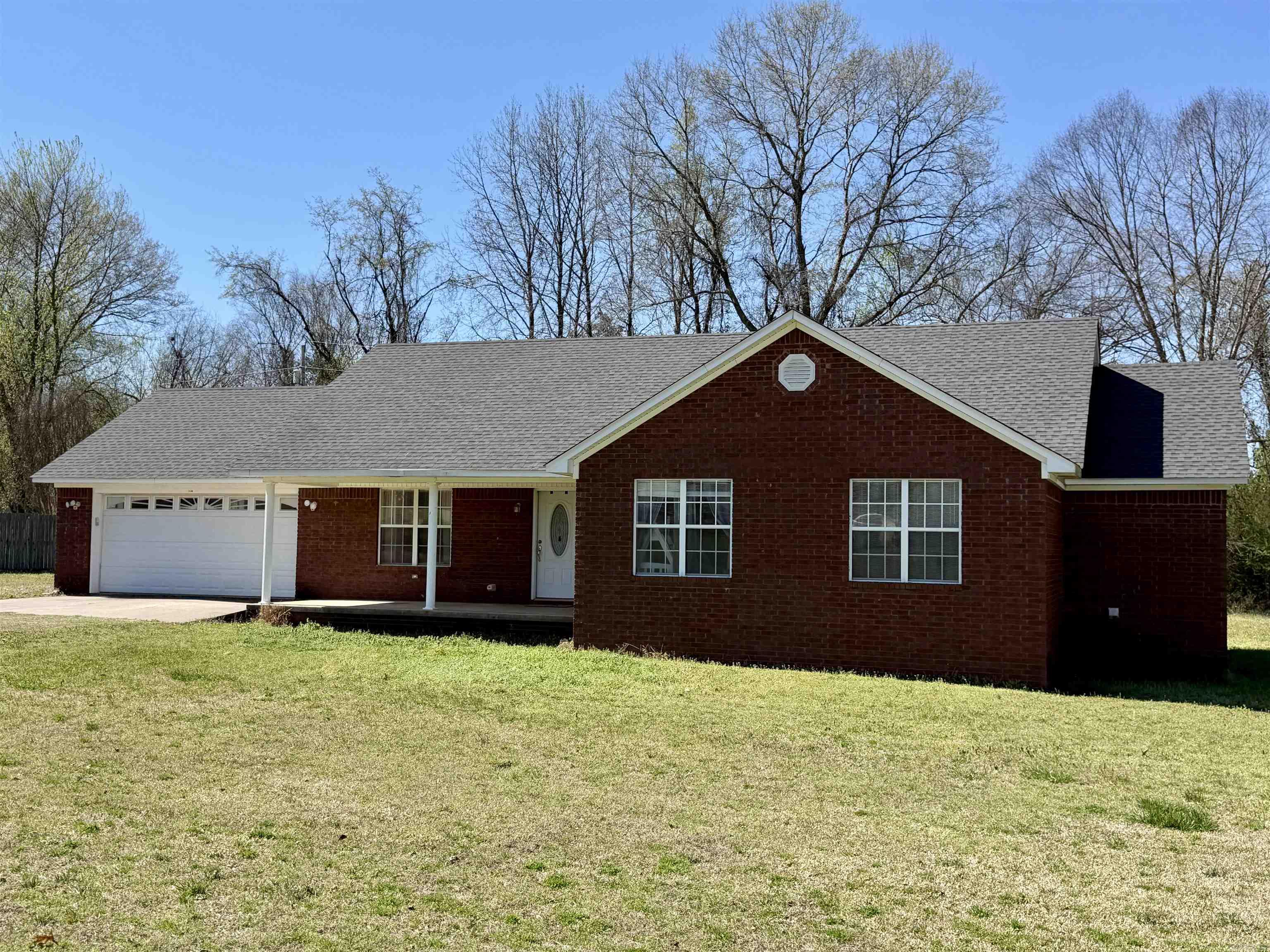 196 Angela Dr  Clarksville, AR