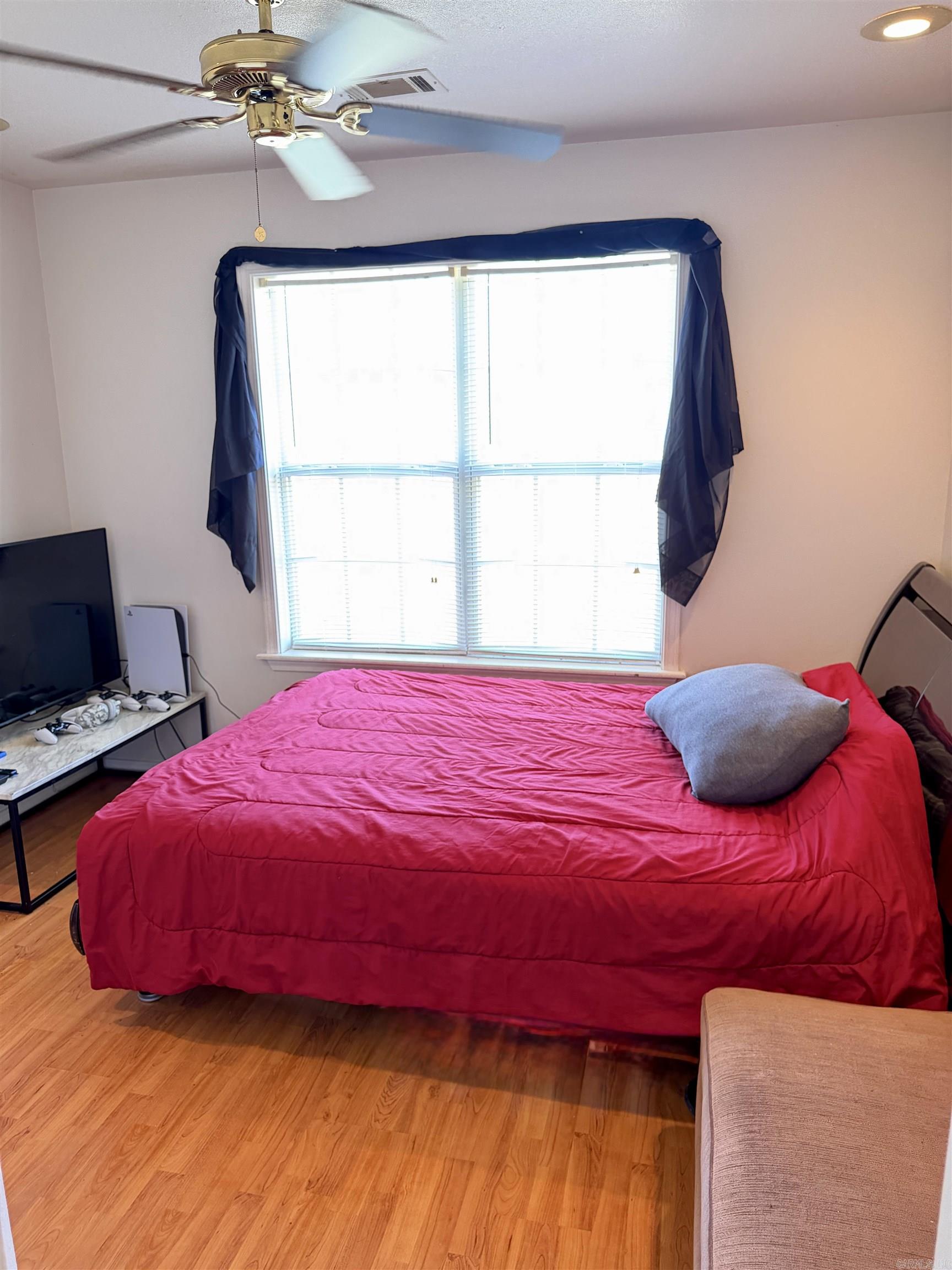 196 Angela Dr  Clarksville, AR